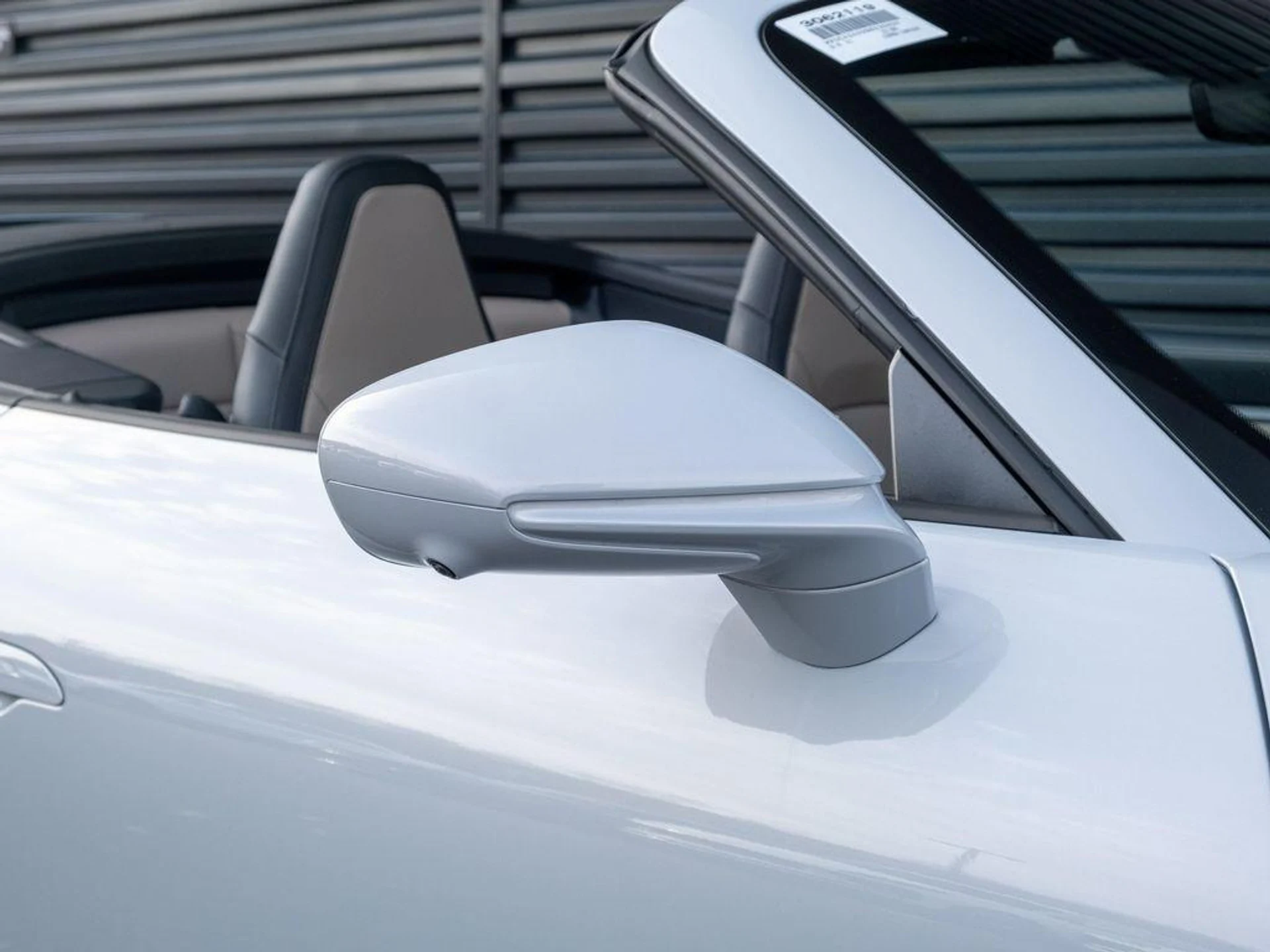 mph038_2457155805_g1_Cx5_xns_B_Bag5_R_S_Yy04_JEXUI_8_e02da34258