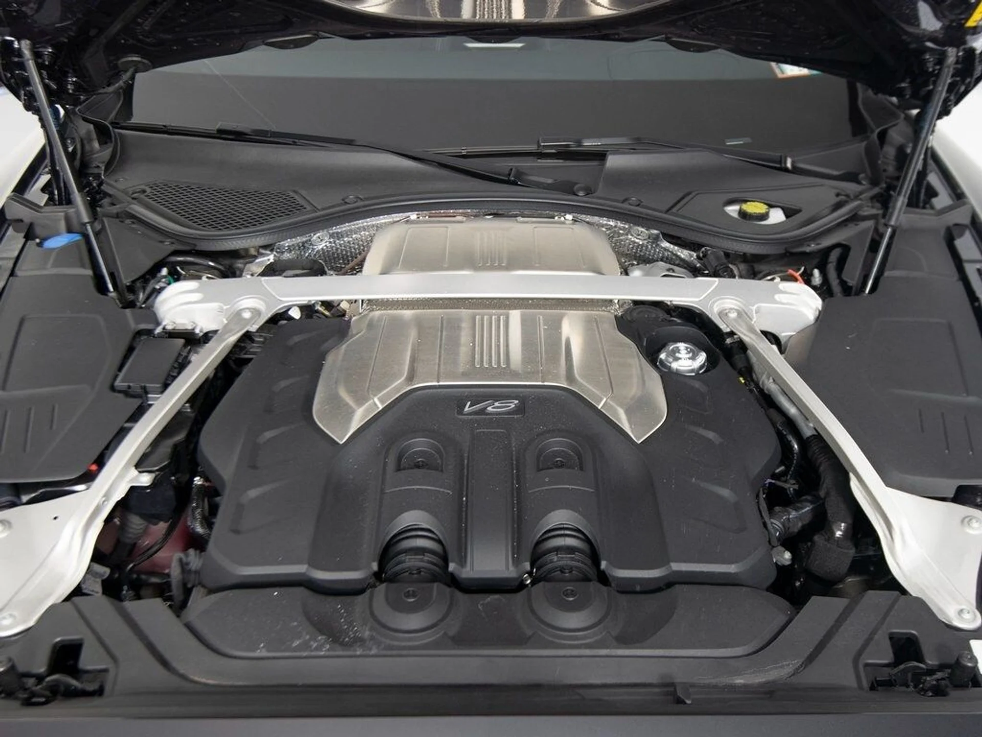 mph038_2463124023_33a98593ef0400f0129854c3eabddc12x_483576970c