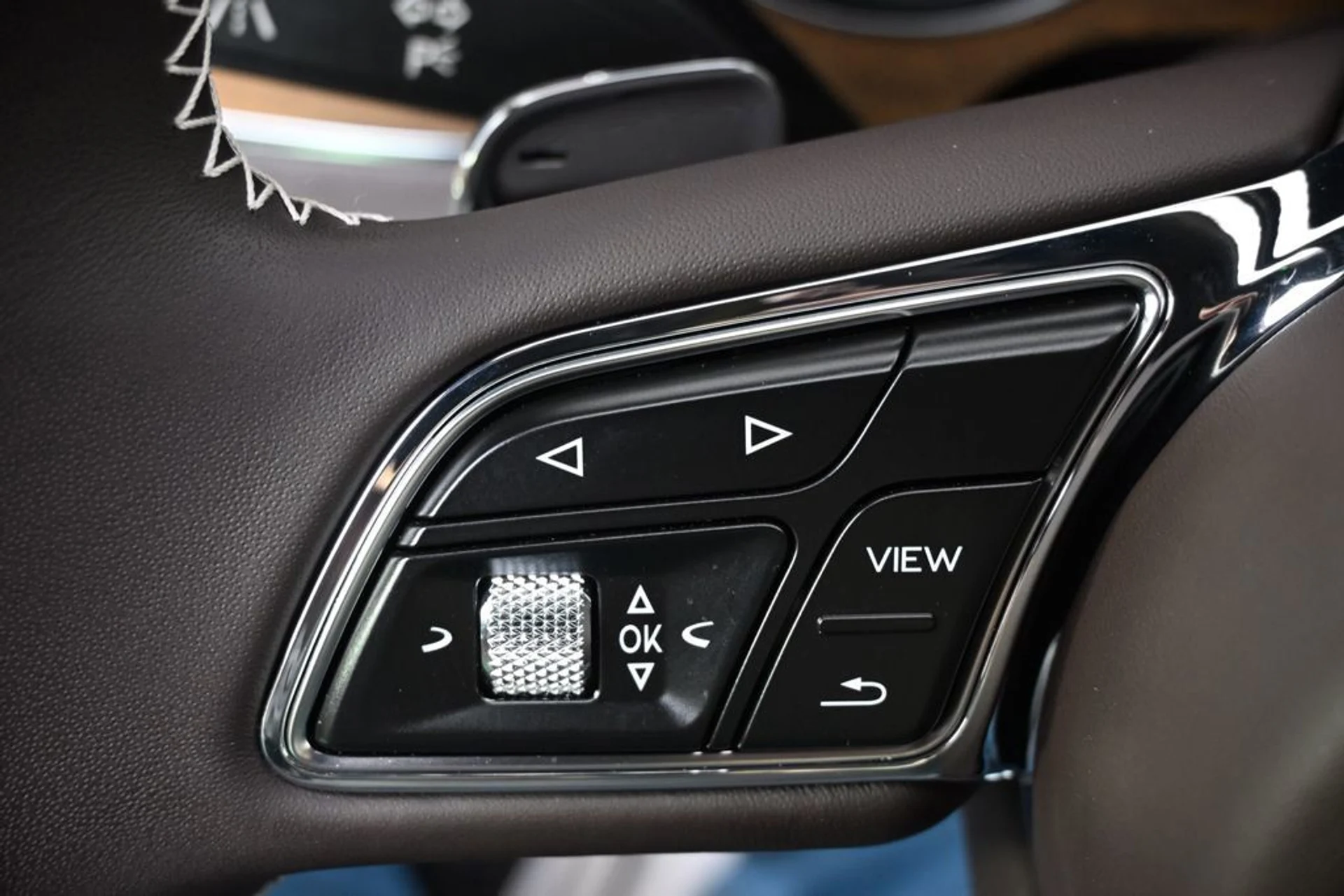 mph038_2465962570_c3e65f941d76451a87ea356dd3536d4f_8f71abe383