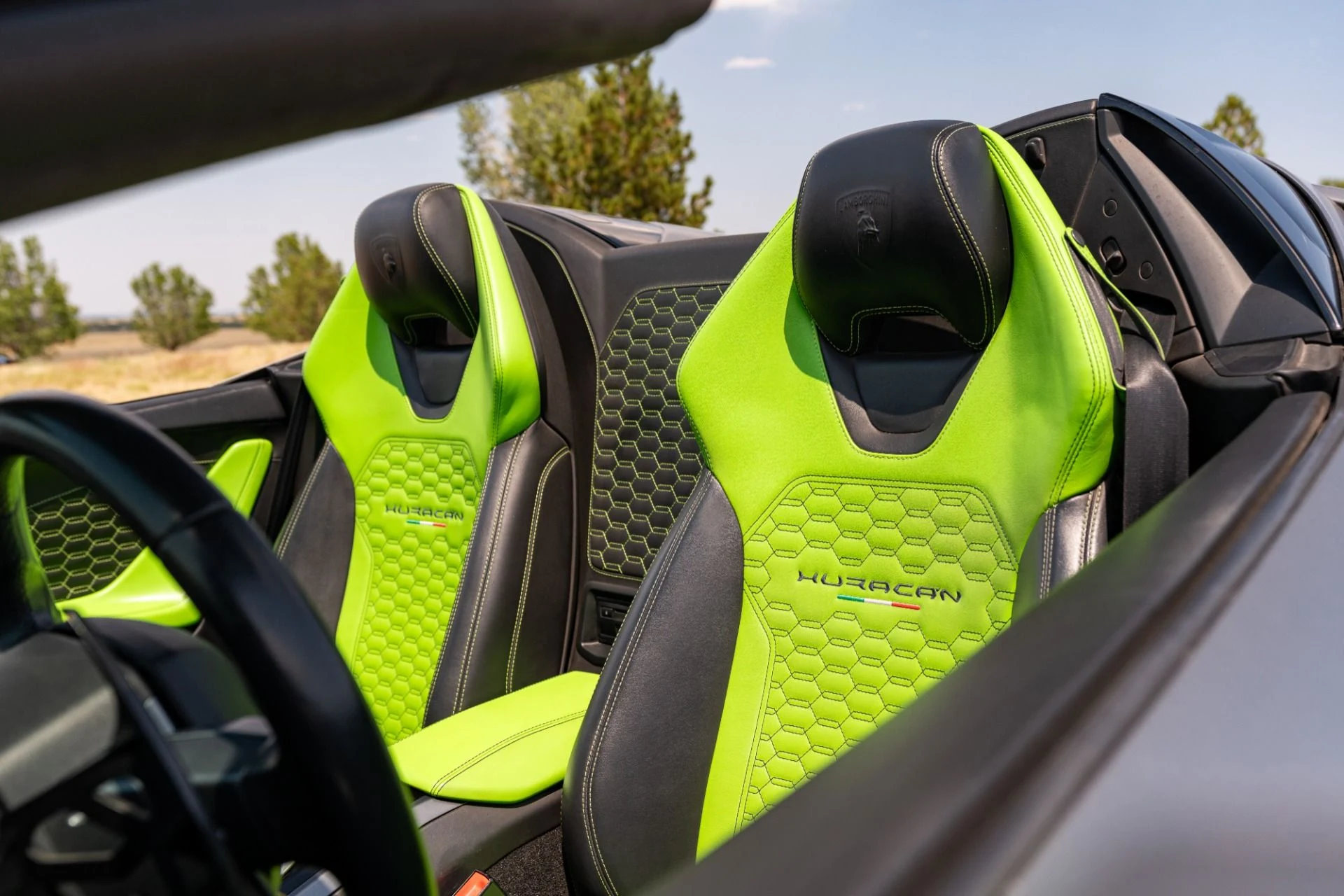 mph038_2472132664_Used_2017_Lamborghini_Huracan_LP_580_2_Spyder_1783359023_8d228a8e4c