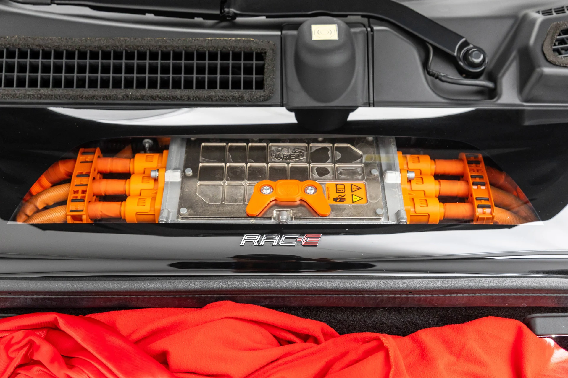 mph038_2477893466_f8c83714a788439c879dfd4b8adcec22_b4cb0bb3bc