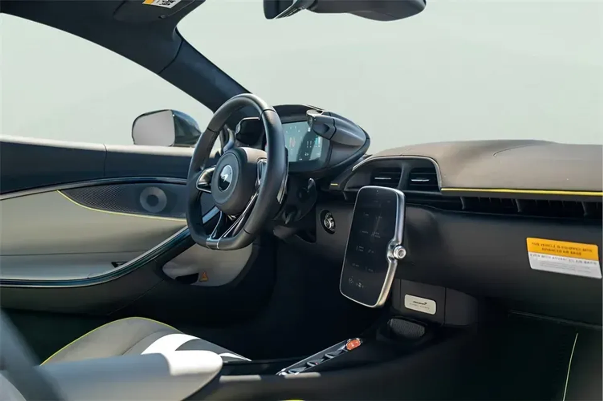 mph038_2496147262_i_GEC_3_U_Xi_VVM_4_A9_SV_med_56c6aafc14