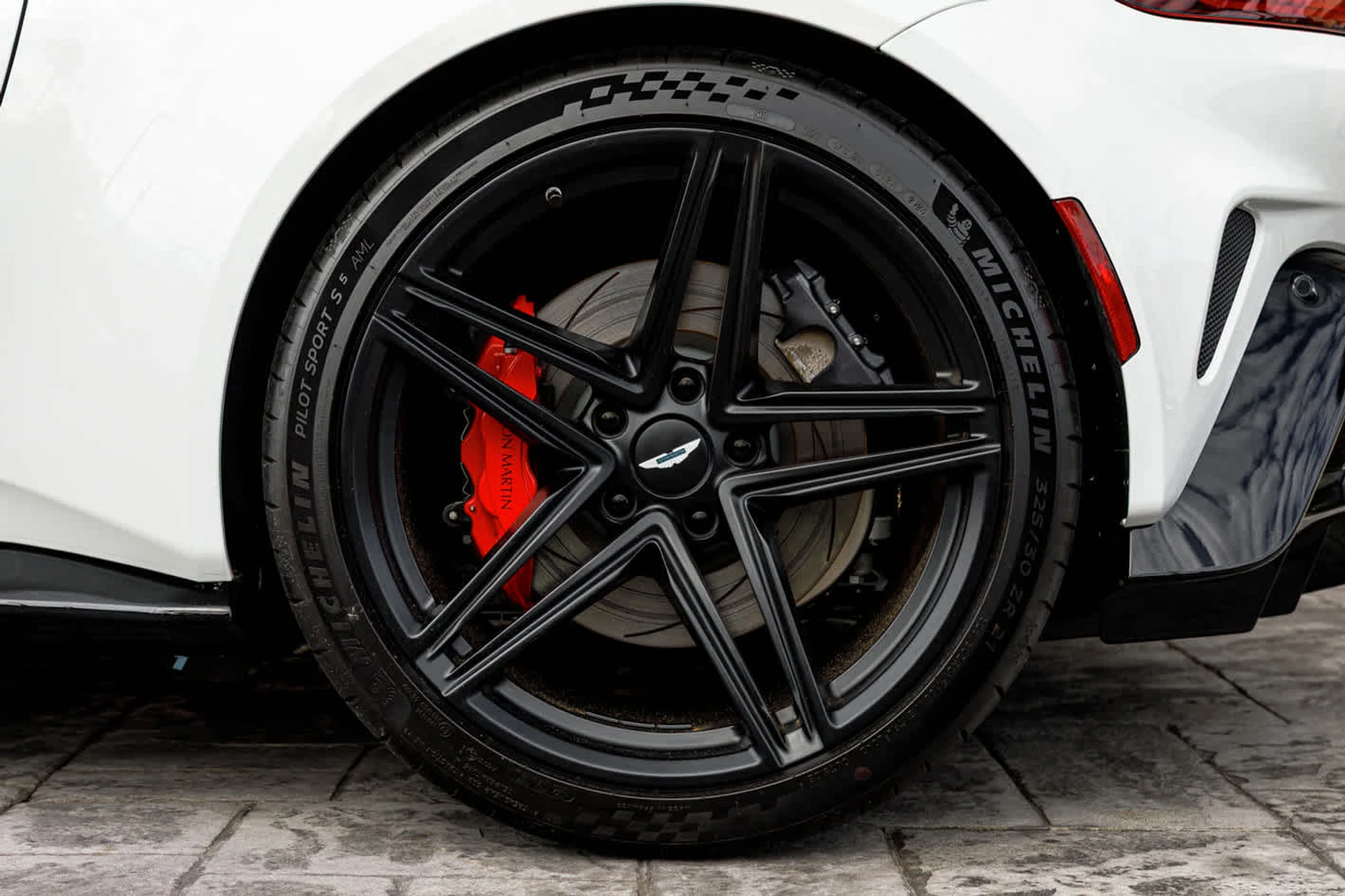 mph038_2499713985_39_9ca768685e