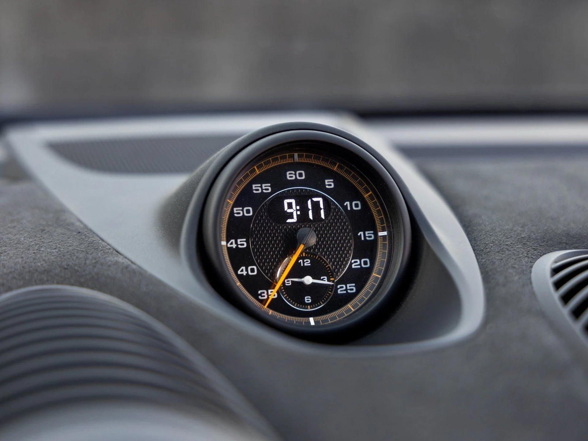 mph038_2506709073_39_47f274a11e