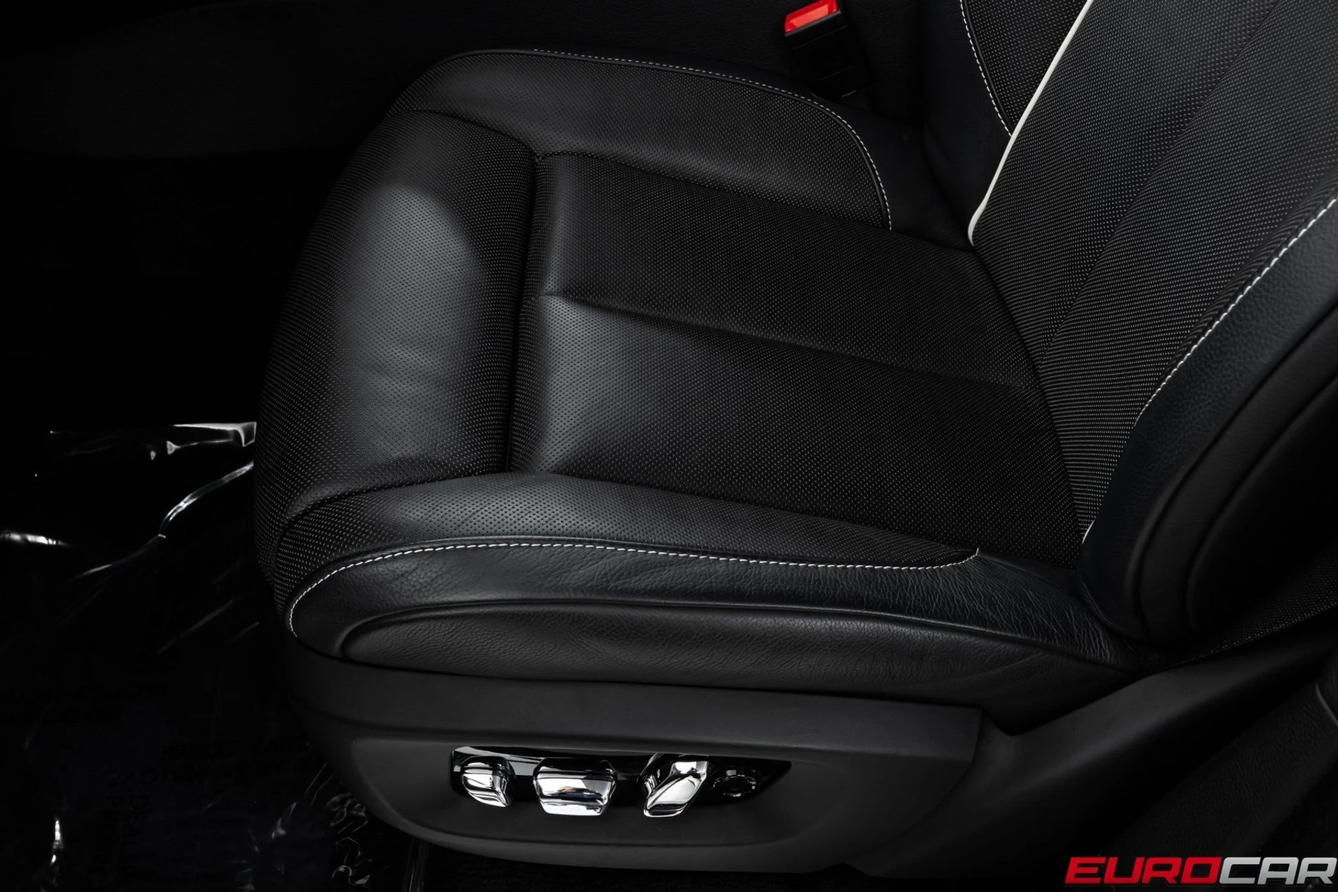 mph038_2519927416_image_39_c674ff5ee5