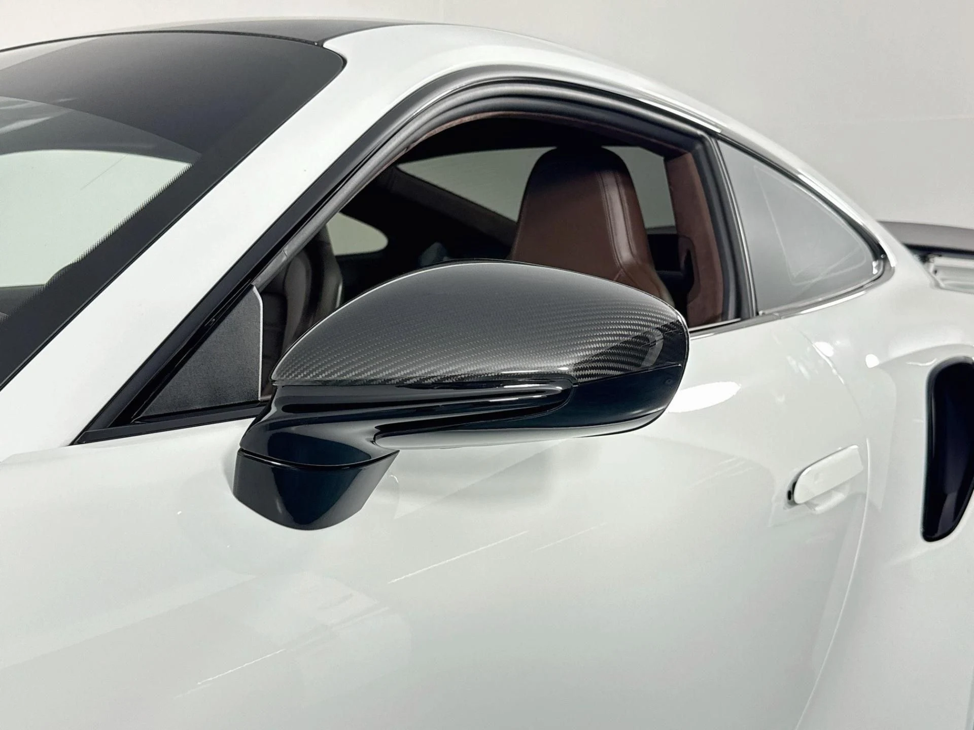 mph038_2527672795_Used_2022_Porsche_911_Turbo_S_1785864816_67f06beb43