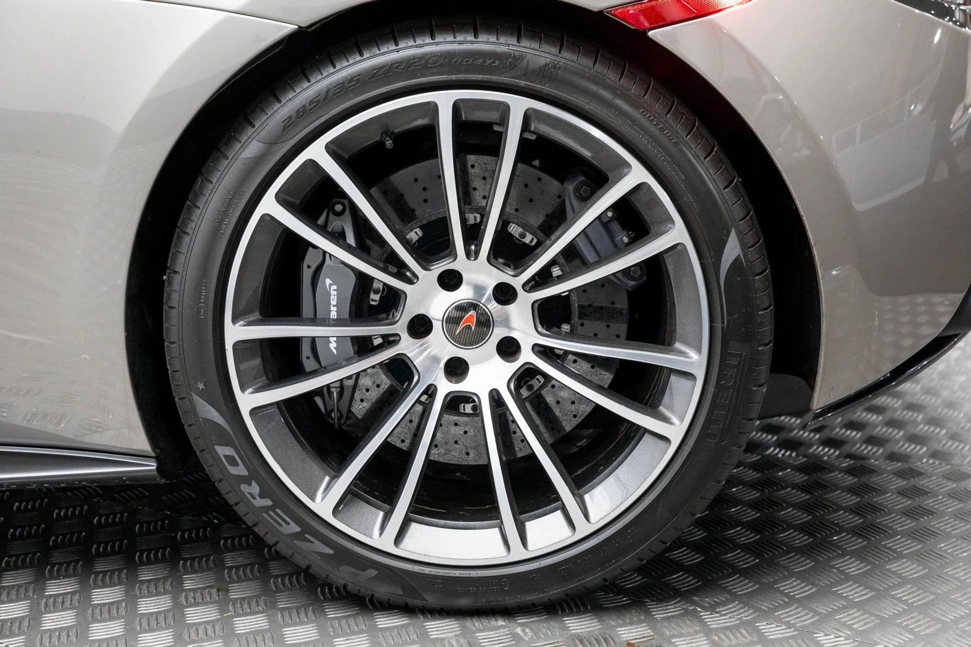 mph038_2533578165_39_f64bd652a6