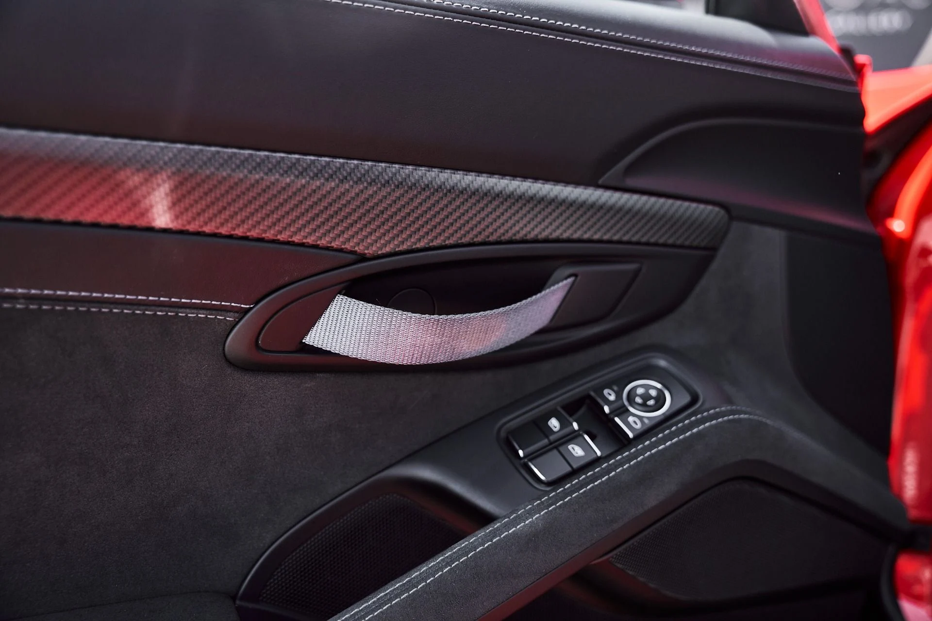 mph038_2534839729_Used_2023_Porsche_718_Cayman_GT_4_RS_1776476767_0d8804675b