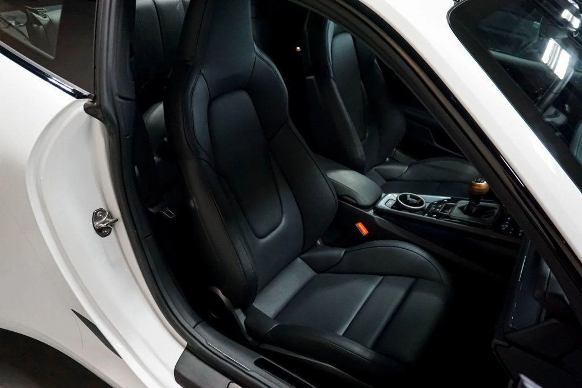 mph038_2537286140_mz_Me9_A0hjm_NW_Ntji0t_Y_Lx0_Pq_GE_3b203d16d2