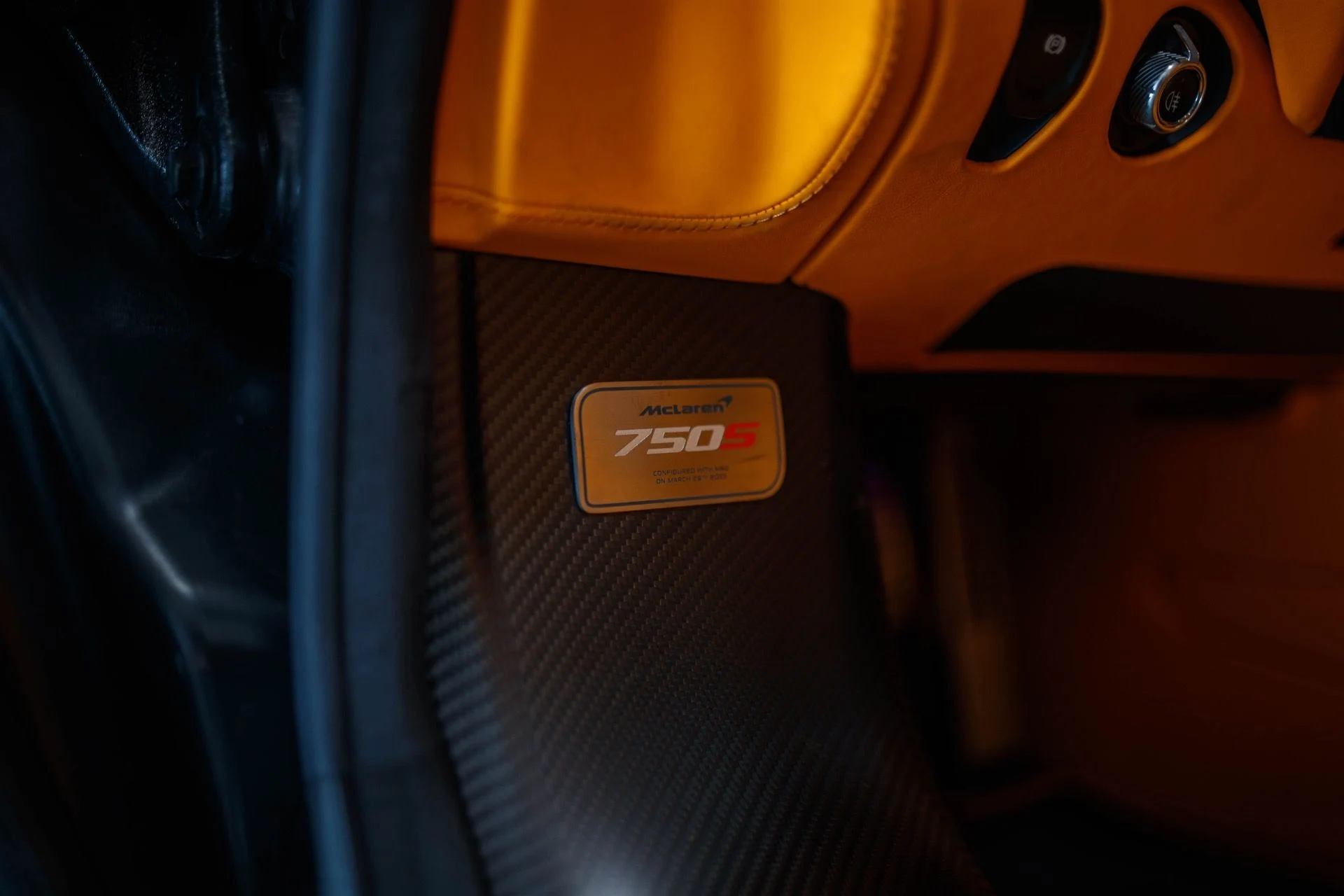 mph038_2549966122_13749_p39_l_7544a4b9cf