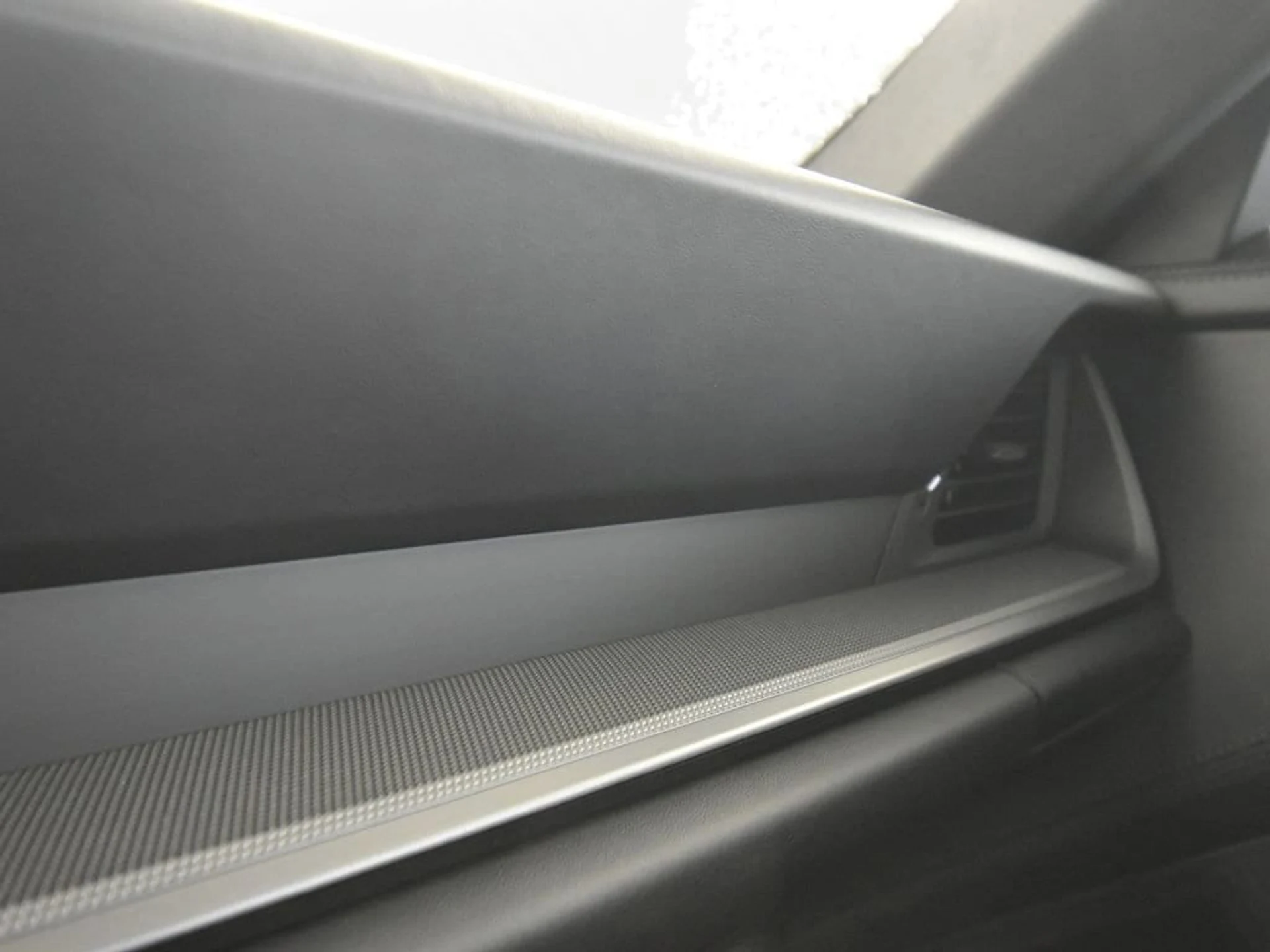 mph038_2554383721_5ace64ea3b82a8057543c0d19d649f4ex_c22db57172