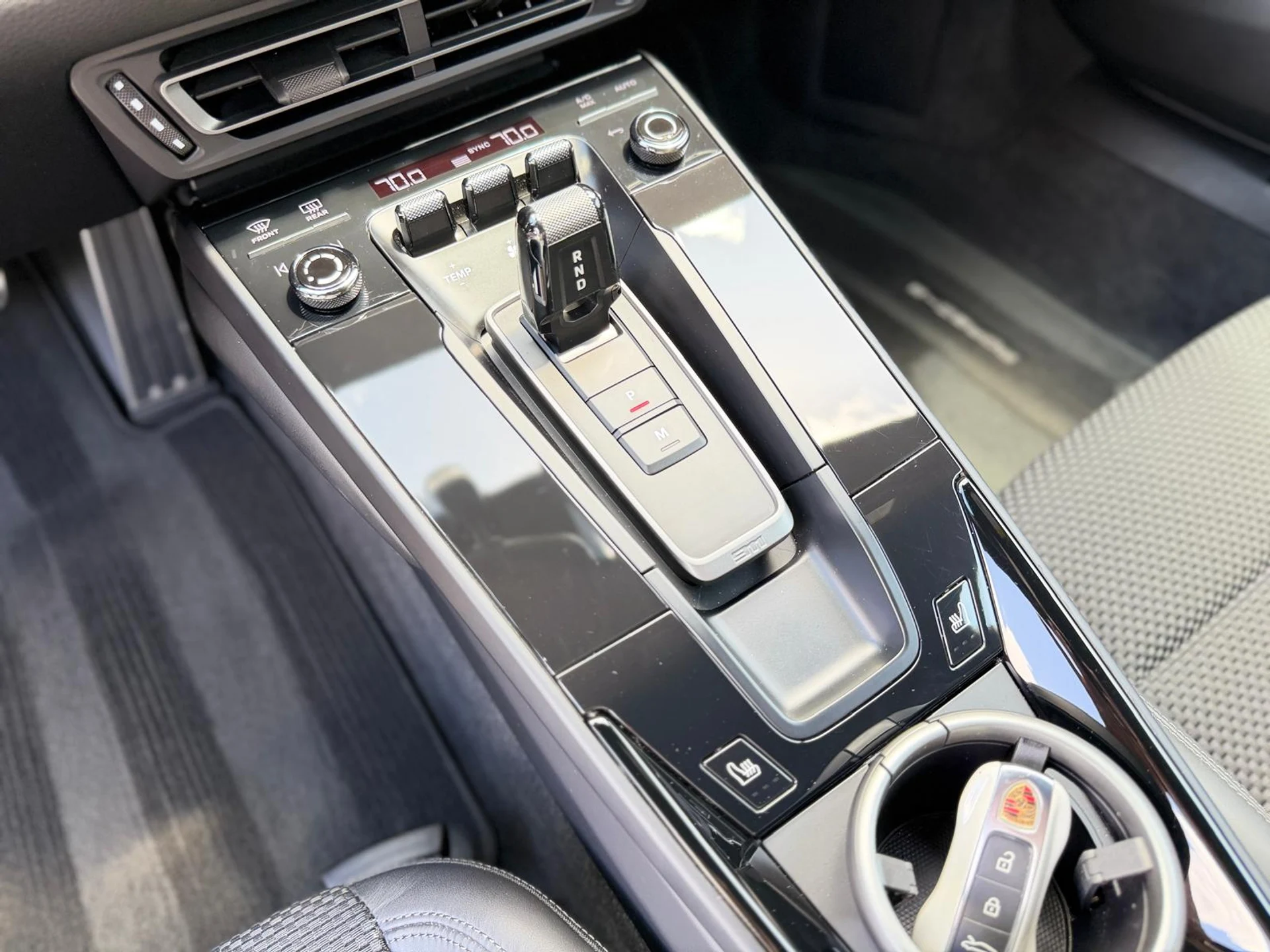 mph038_2561064194_Whats_App_Image_2026_04_04_at_3_41_56_PM_34_03908005b5