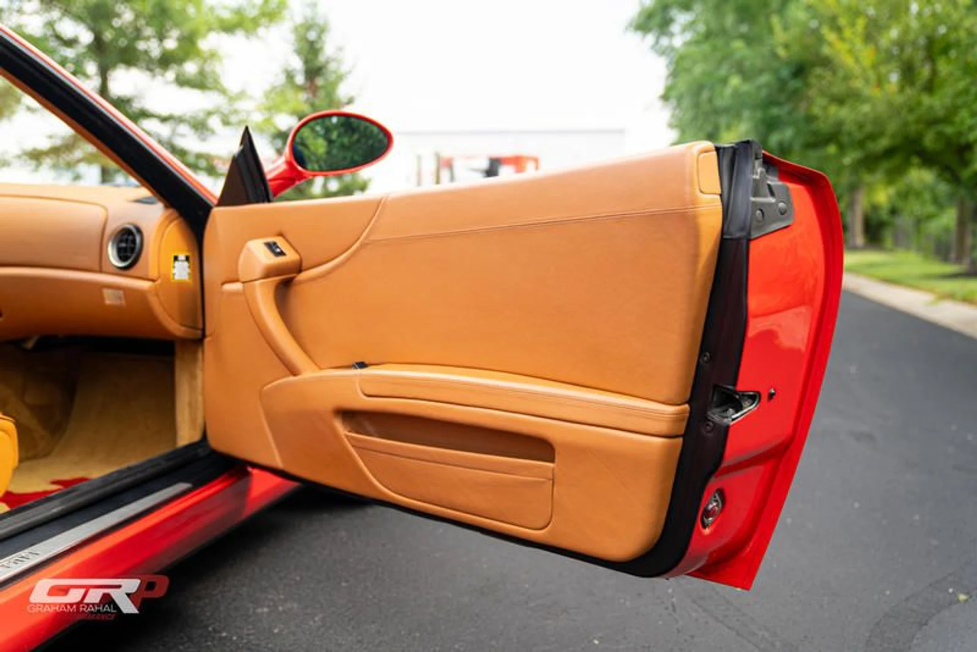 mph038_2564304669_DCCEC_55_C_B14_A_44_D8_BA_37_454_F72_B57_ECF_ec0bc48105