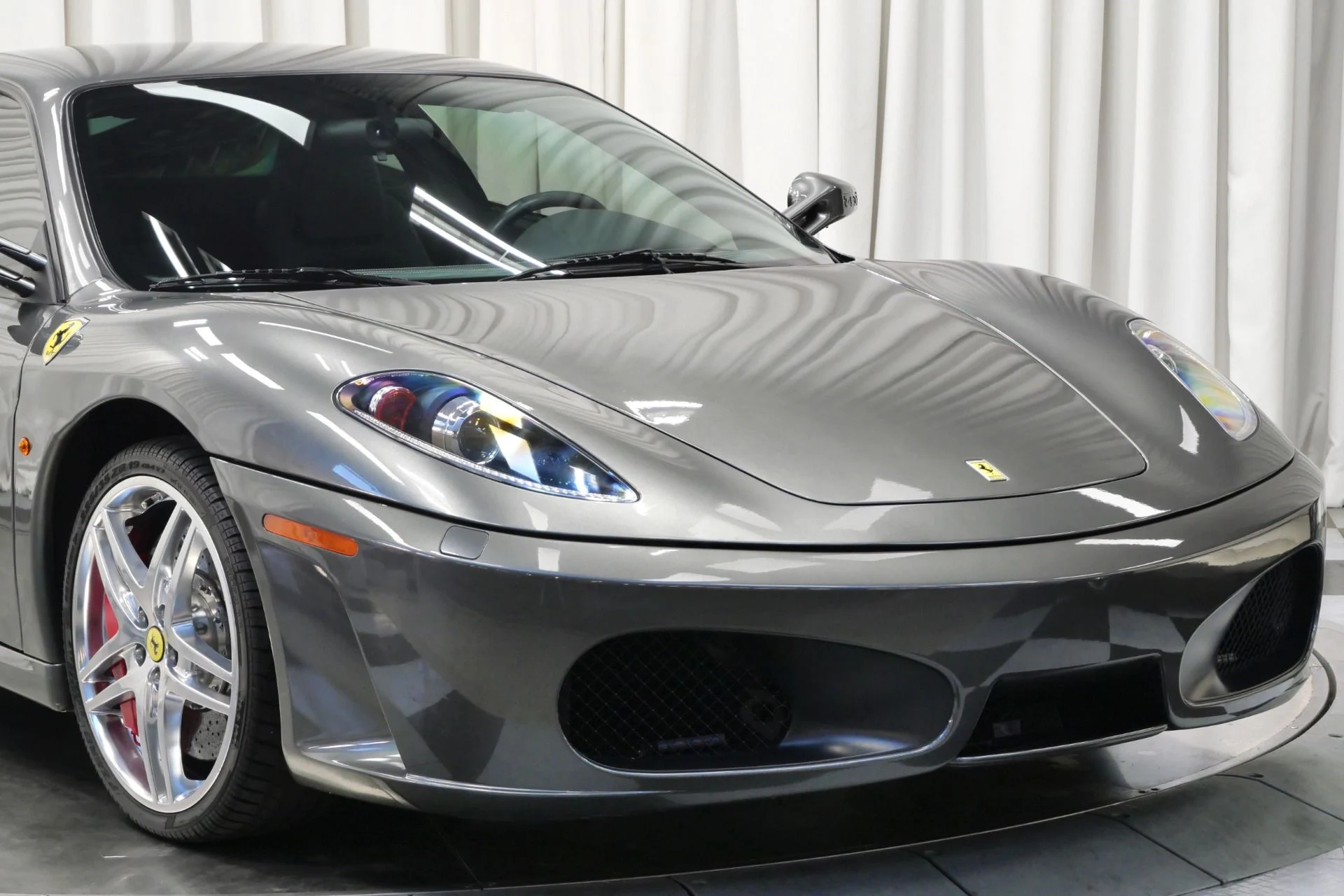 mph038_2567787961_Used_2005_Ferrari_F430_1760551020_9923978224