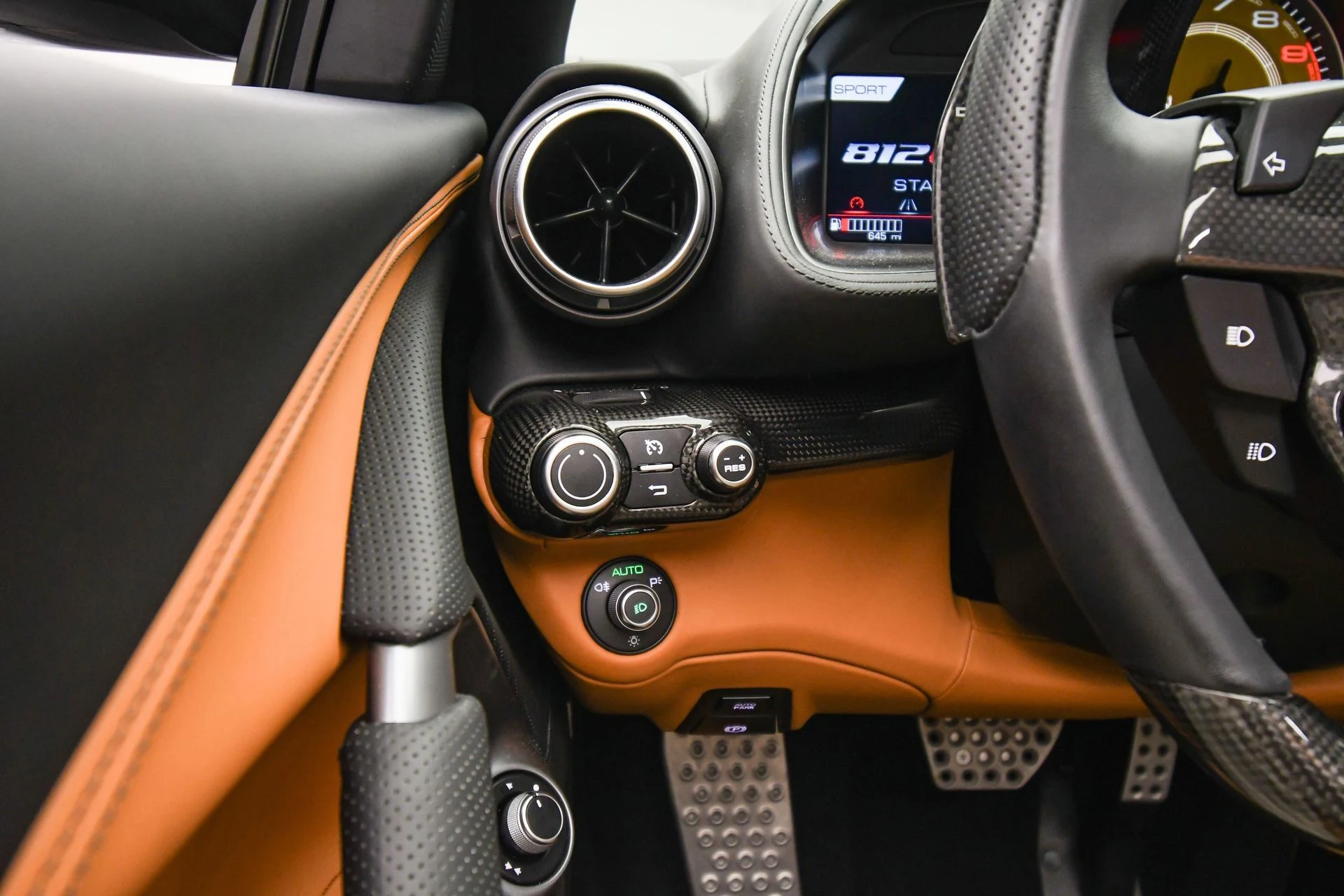 mph038_2568872003_516b2de9f5874422a485b3e1400b1728_139443f1d5