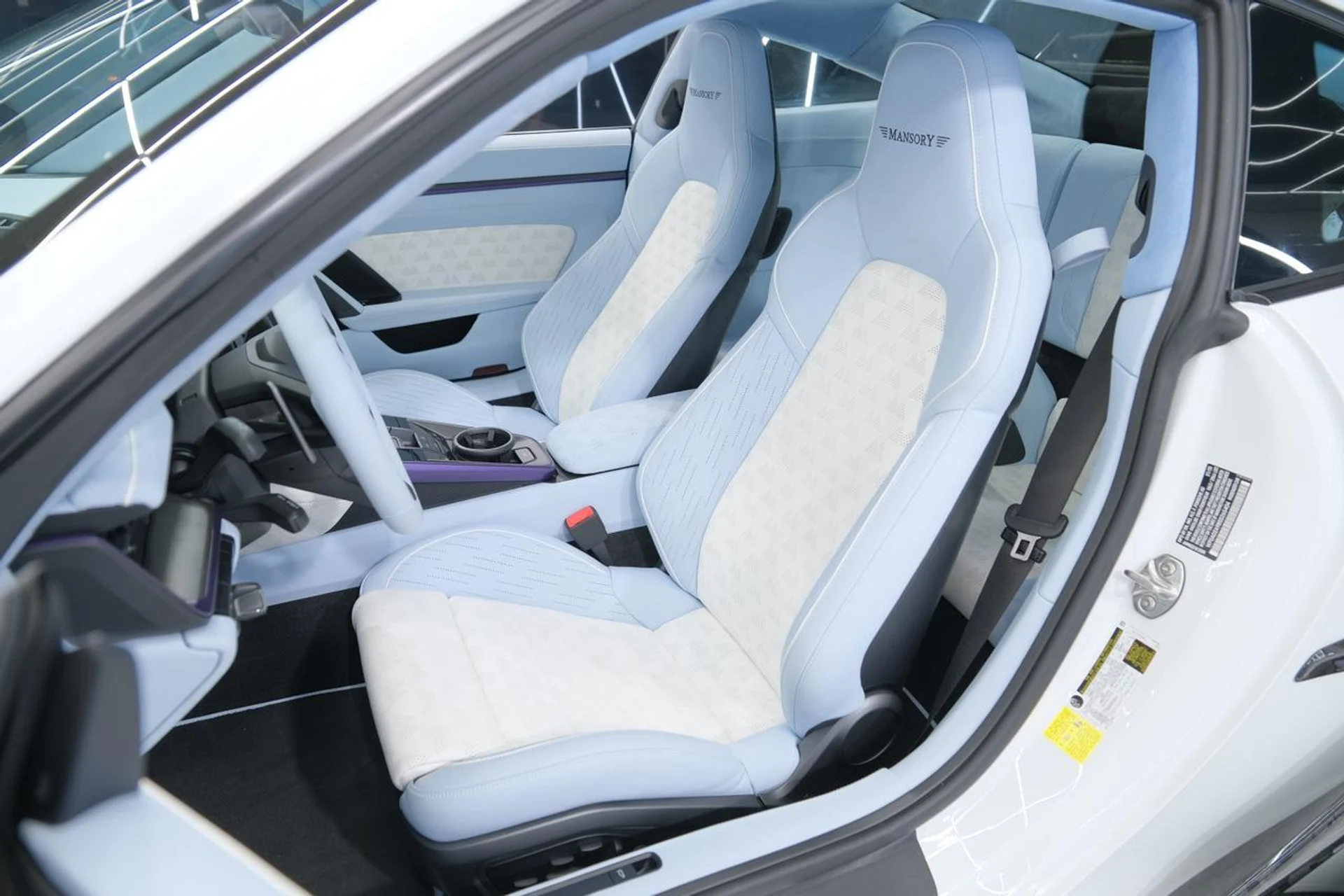 mph038_2578229890_46863b0b16d31cd90e08857491d2656b_2fd4ab3ddc