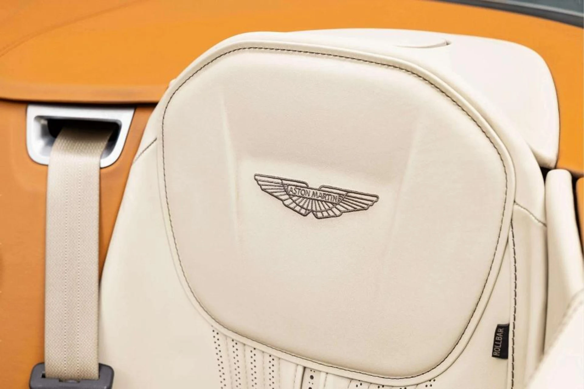 mph038_2598010221_UN_Urb_Nvti_Jnfl_QF_37qcau_K_Qntg_2a5691eb4d