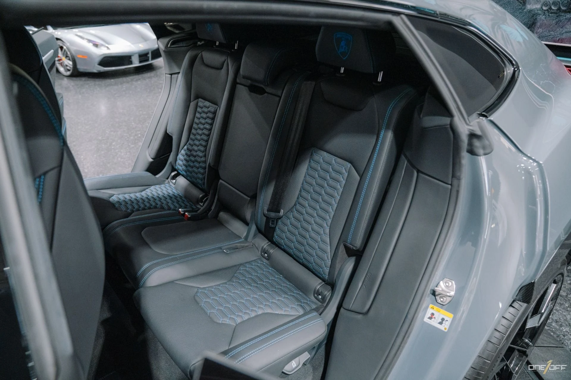 mph038_2598349083_Used_2022_Lamborghini_Urus_306_K_MSRP_ALL_Carbon_Grigio_Telesto_Paint_1752782699_6ddf1b9aed