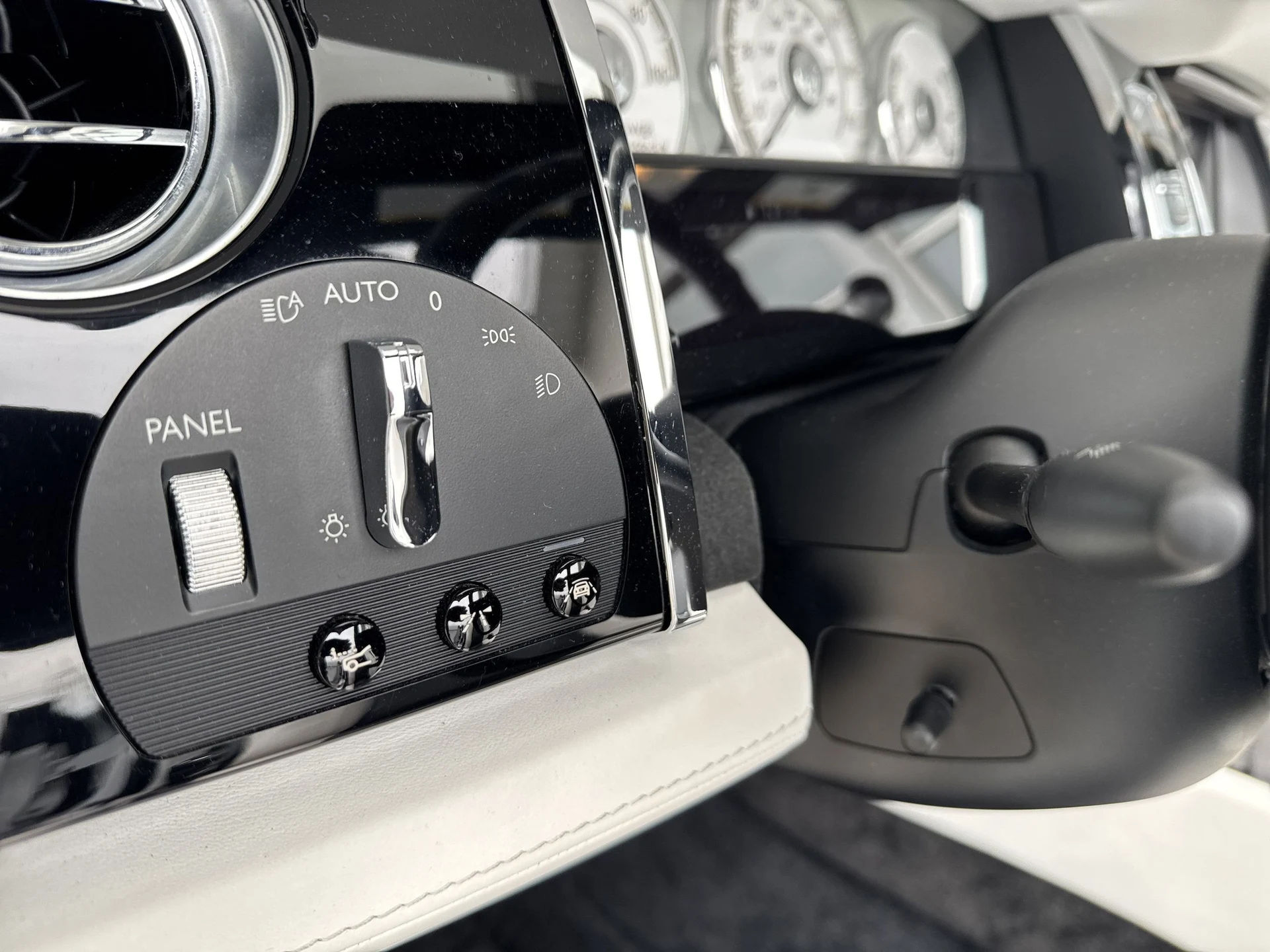 mph038_260086654_01841146a4e62d76e5491a0b1cd635ddx_4dc51a68b7