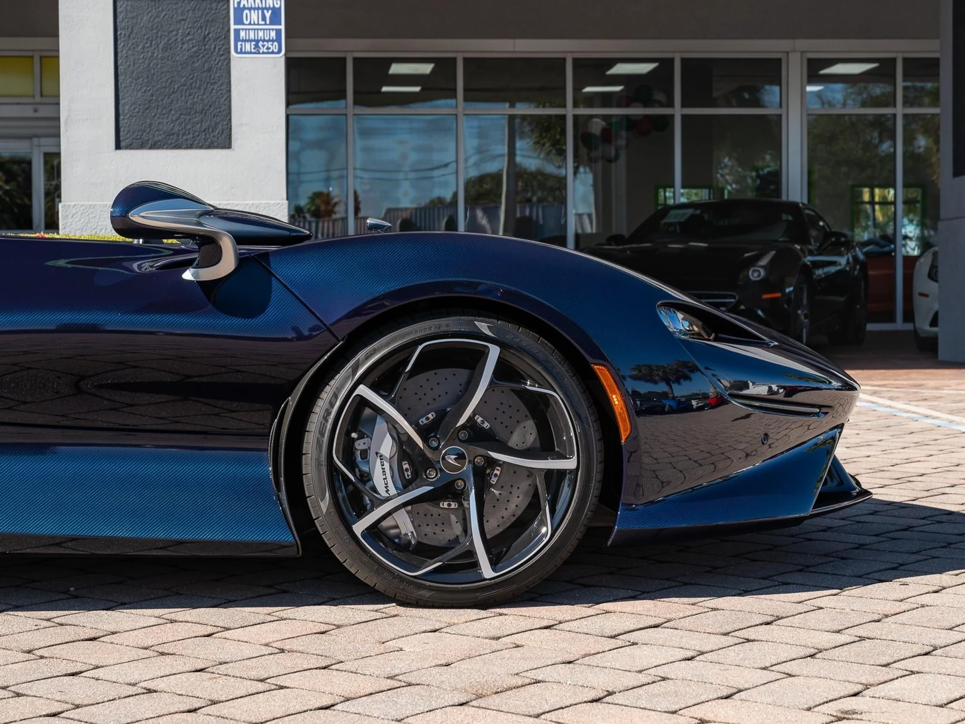 mph038_2602902426_Used_2021_Mc_Laren_Elva_1766175046_696987798f