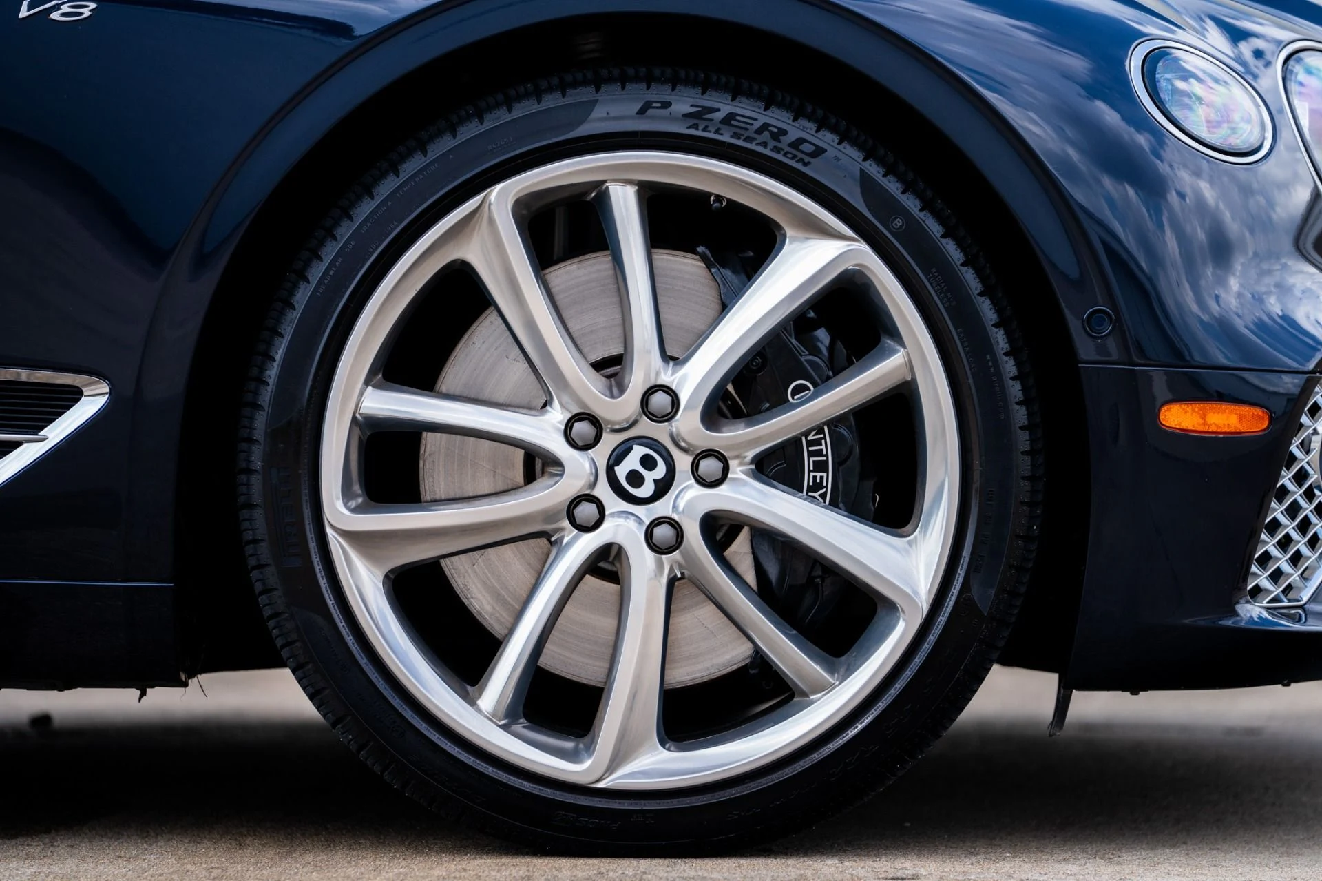 mph038_2603753917_Used_2022_Bentley_Continental_GT_V8_1761245166_b8f26a22ac