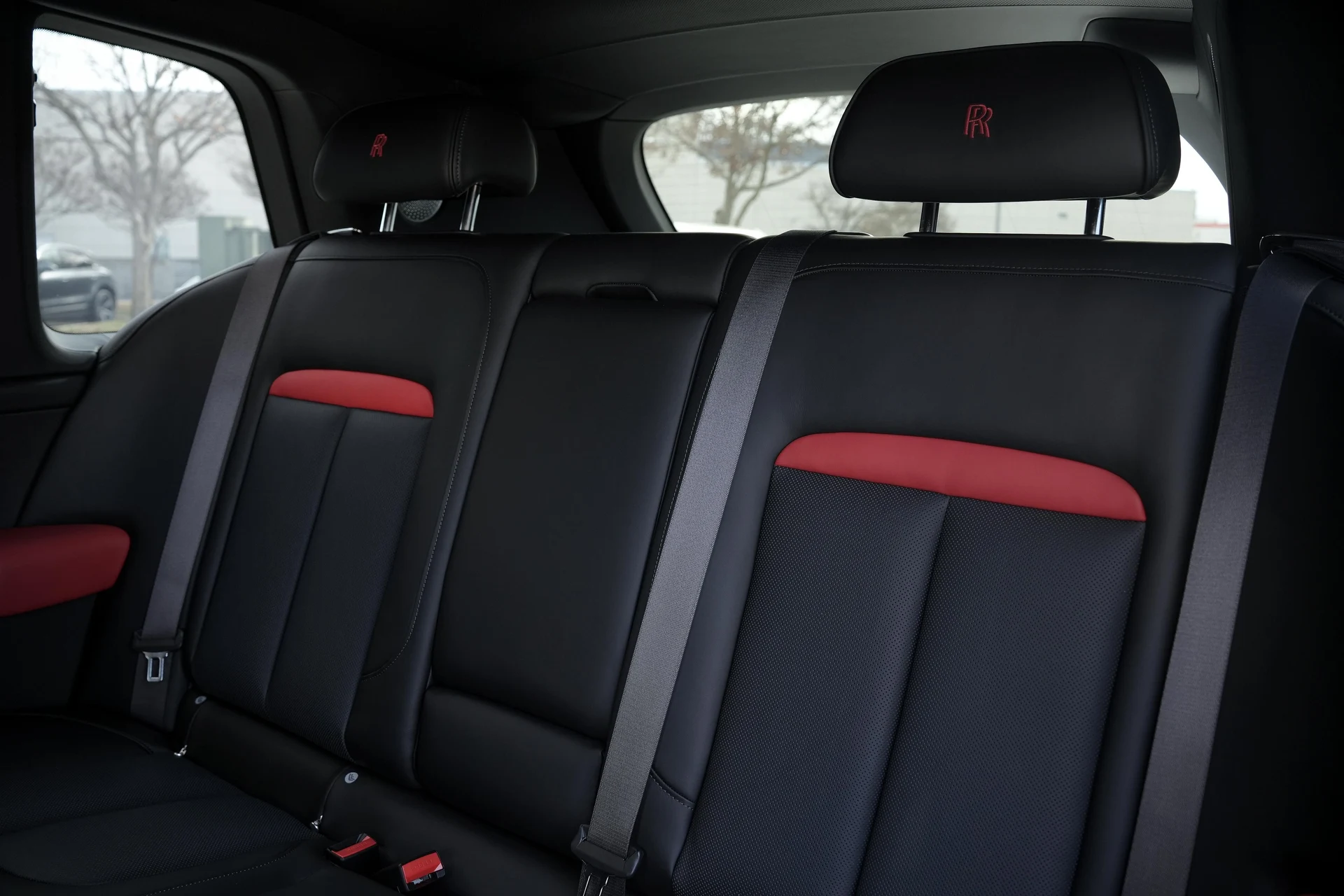 mph038_2614269161_Hi_Tech_Luxury_Imports_LLC_SLA_13_HA_05_TU_234101_image_38_b25442ba8f
