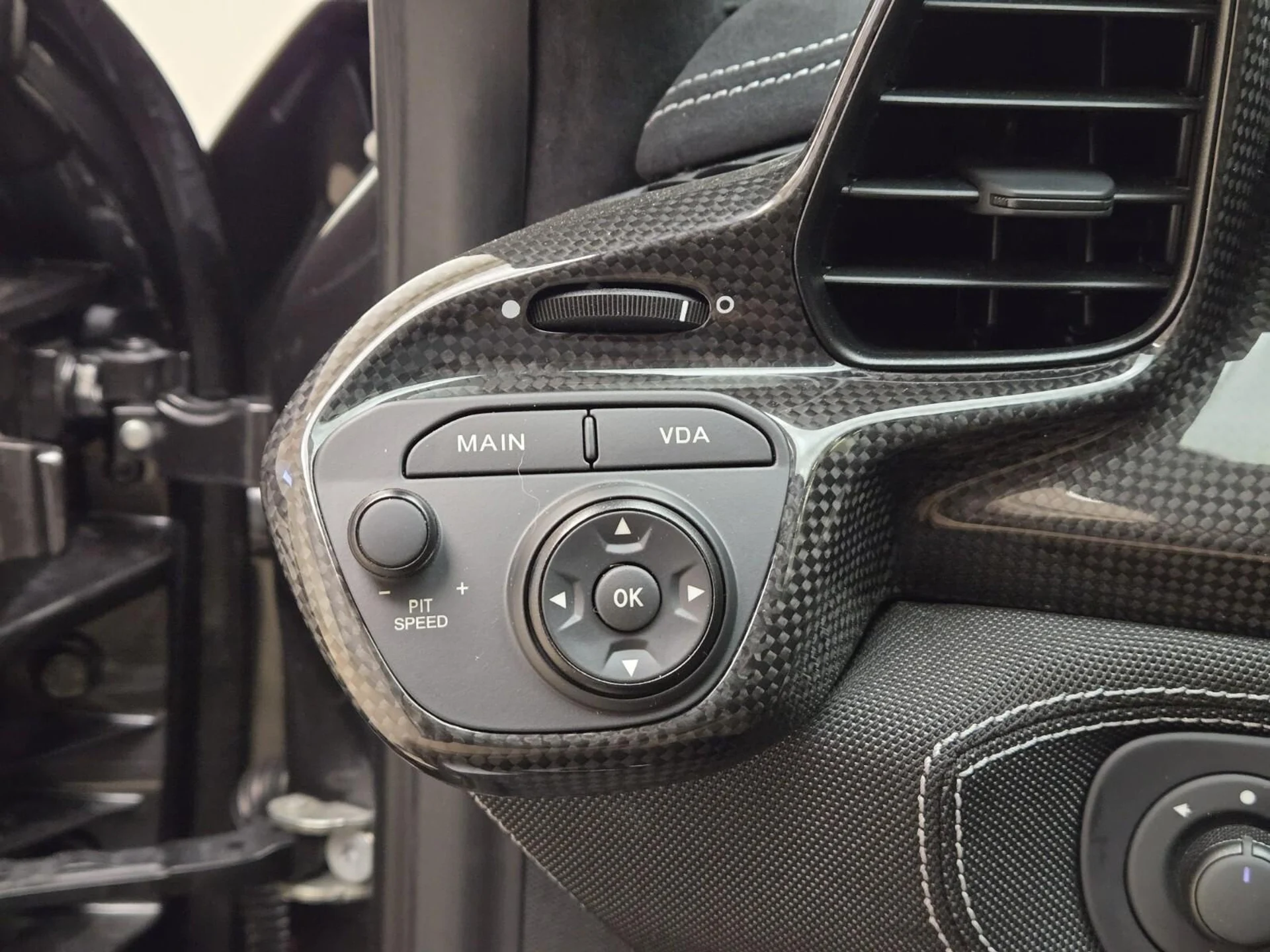 mph038_2614731701_Used_2014_Ferrari_458_Italia_Speciale_1760771390_1785c398f6