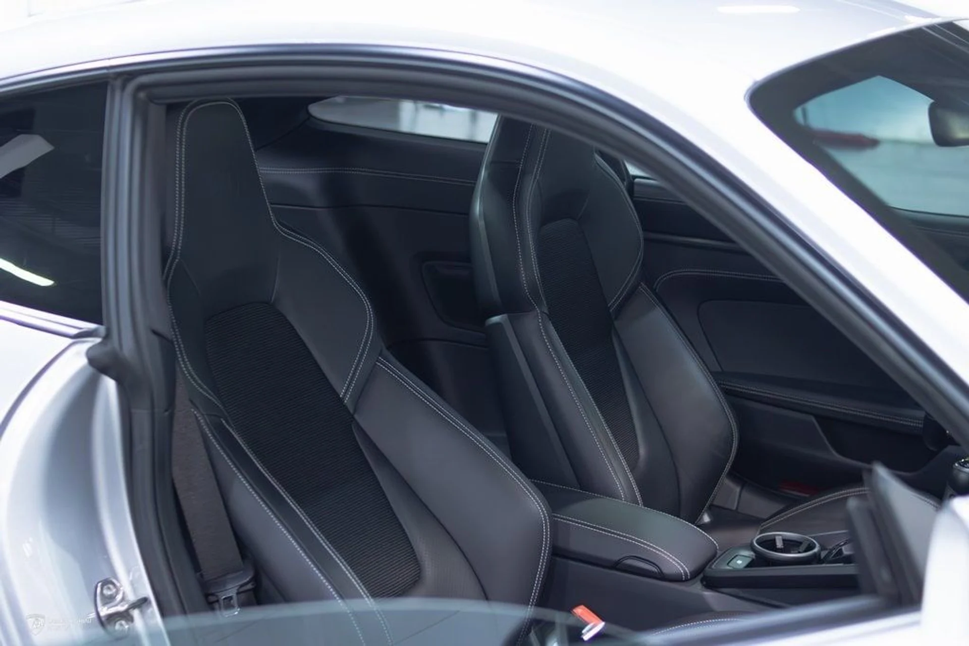 mph038_2619761852_08a05d24c6e0643aa387a582082c2a05x_7338c72452