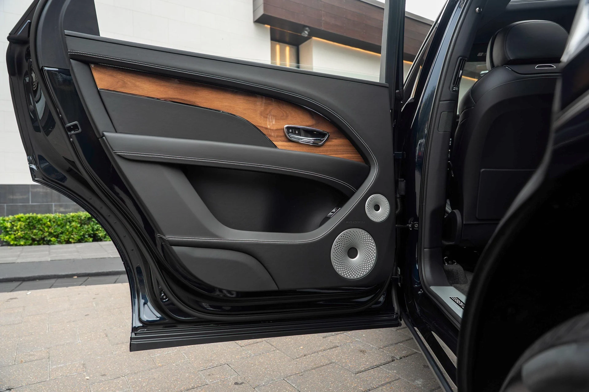 mph038_2626680882_470962004_69254b934f45499275381008_c4fac3f90b