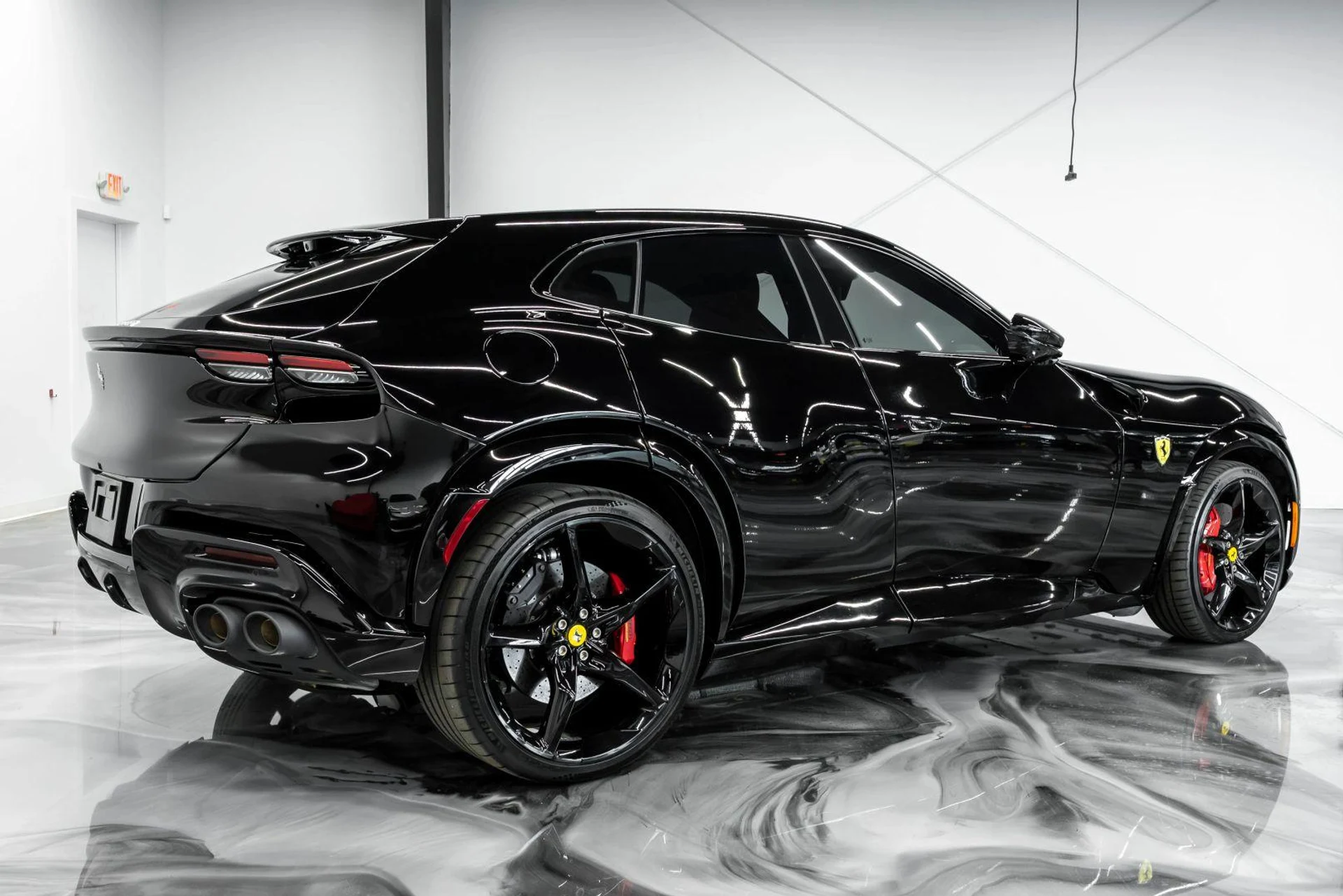 mph038_2627396042_Used_2025_Ferrari_Purosangue_Sport_Utility_4_D_1784849393_01f18793e3