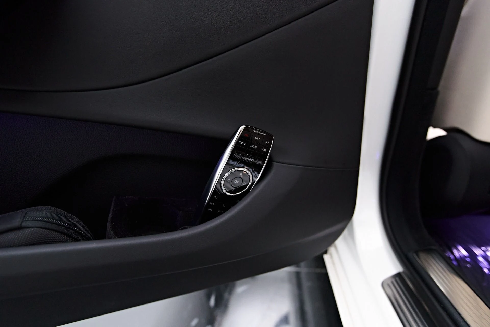 mph038_2631848280_Used_2020_Mercedes_Benz_S_Class_Maybach_S_560_1686091105_fad88fa9a4