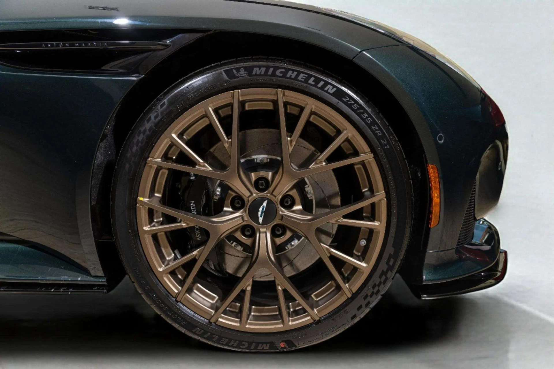 mph038_2634881946_84d5ab36_d1da_44d0_8409_233e96d8a5c4_5505615736