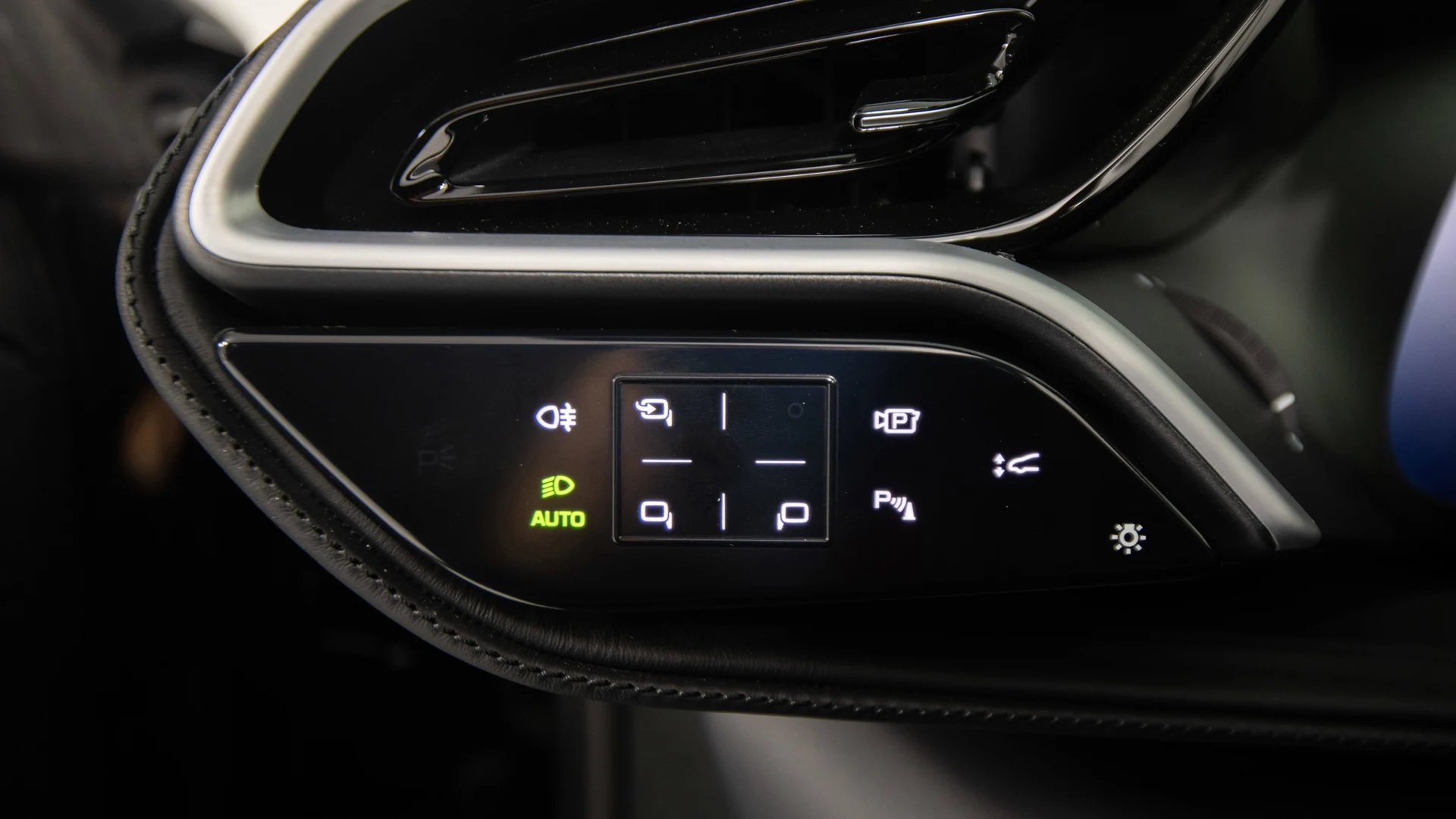 mph038_2645652390_2e2828fd827c4ccda7cb77aede7b785e_2904bb24ad