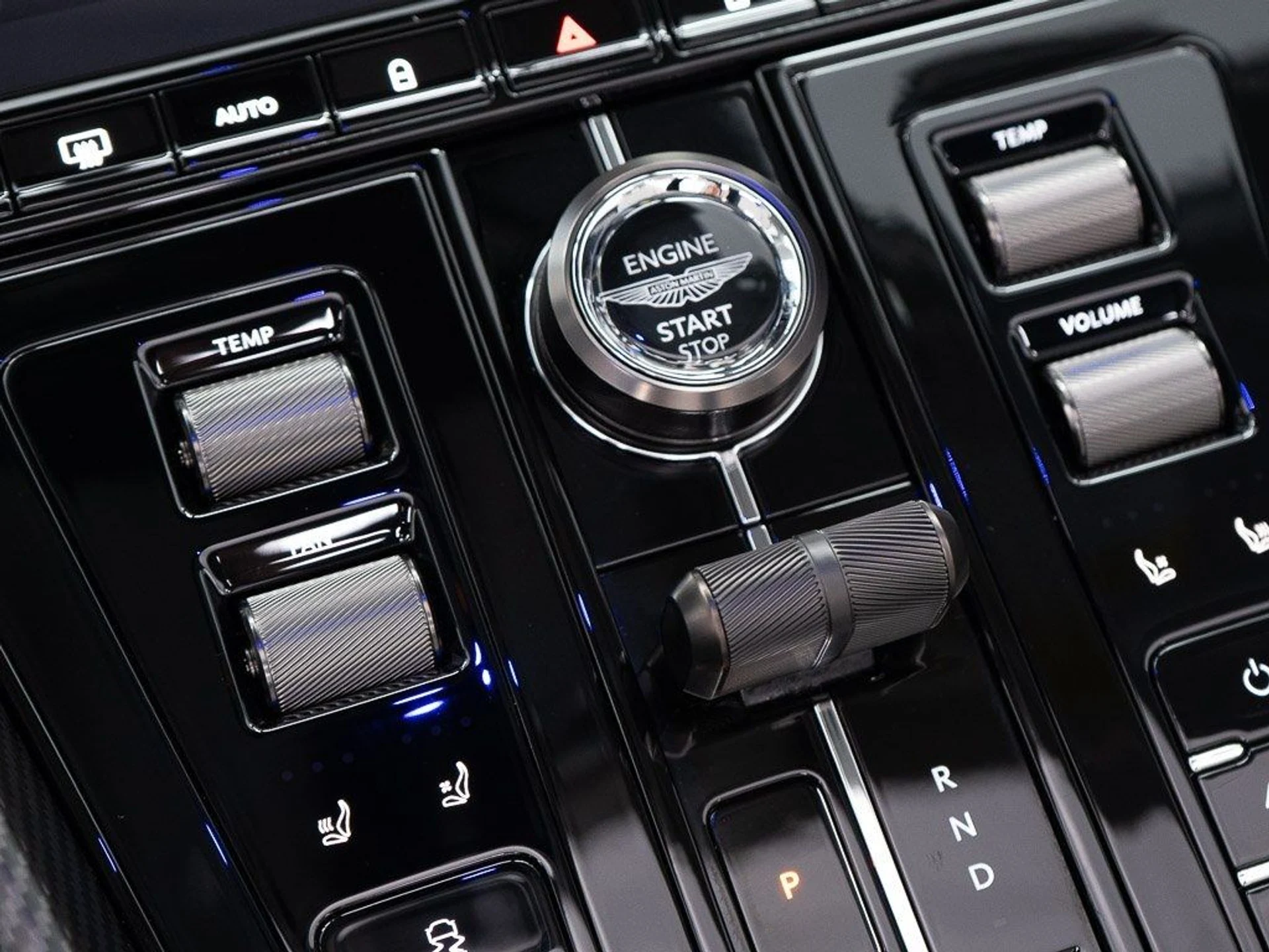 mph038_2649107649_13995fa5b982d1aad3992f1901f13816_3c3183161a