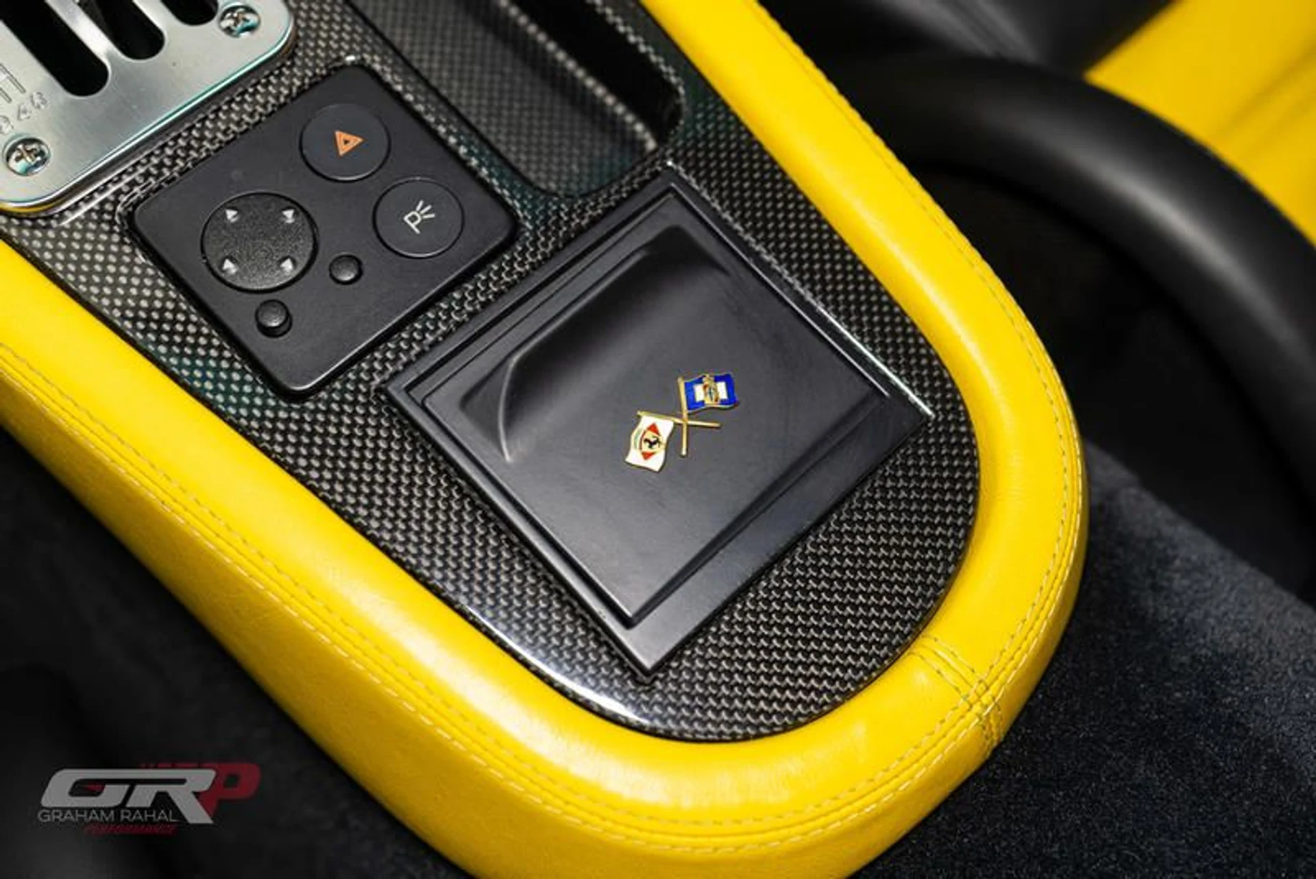 mph038_2650850613_EE_7_CBD_1_D_08_E5_48_CA_8676_9_E38_E879_FA_54_c7284227ed