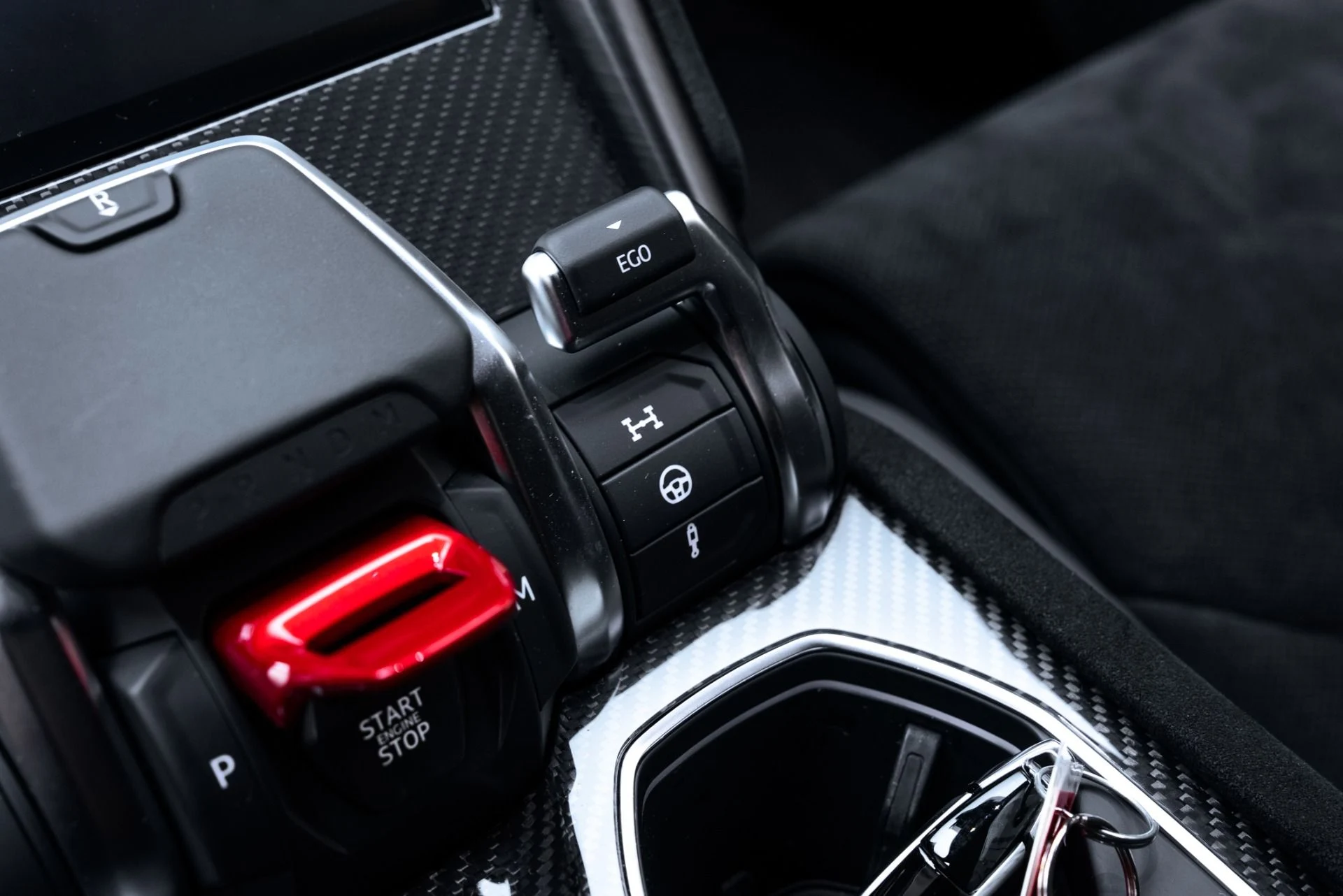 mph038_2708160885_Used_2024_Lamborghini_Urus_Performante_1775146757_0107515645