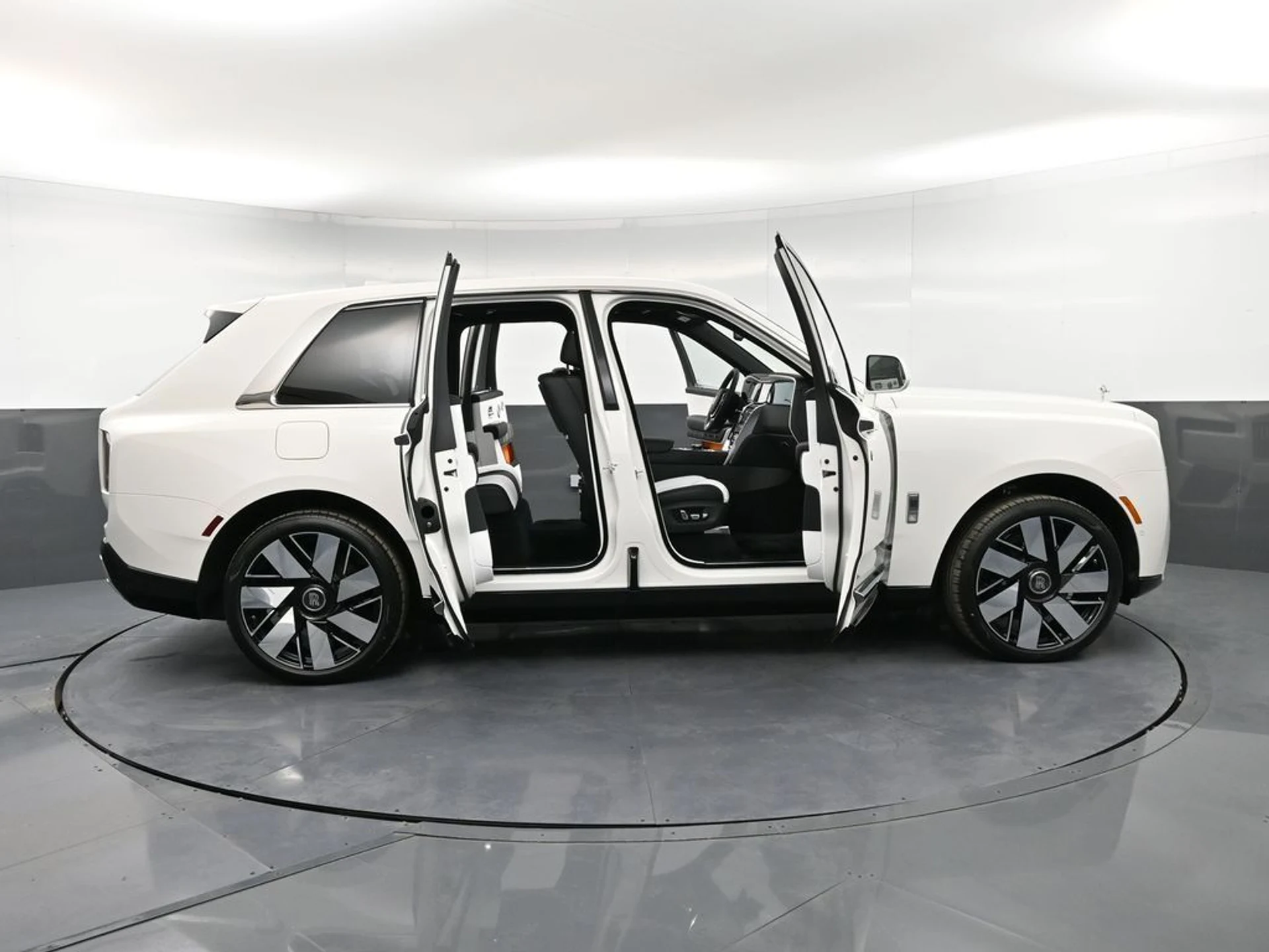 mph038_27093949_6f7c426d_aa32_4b6f_b51e_514ebaebe3c3_9ba09d97ff