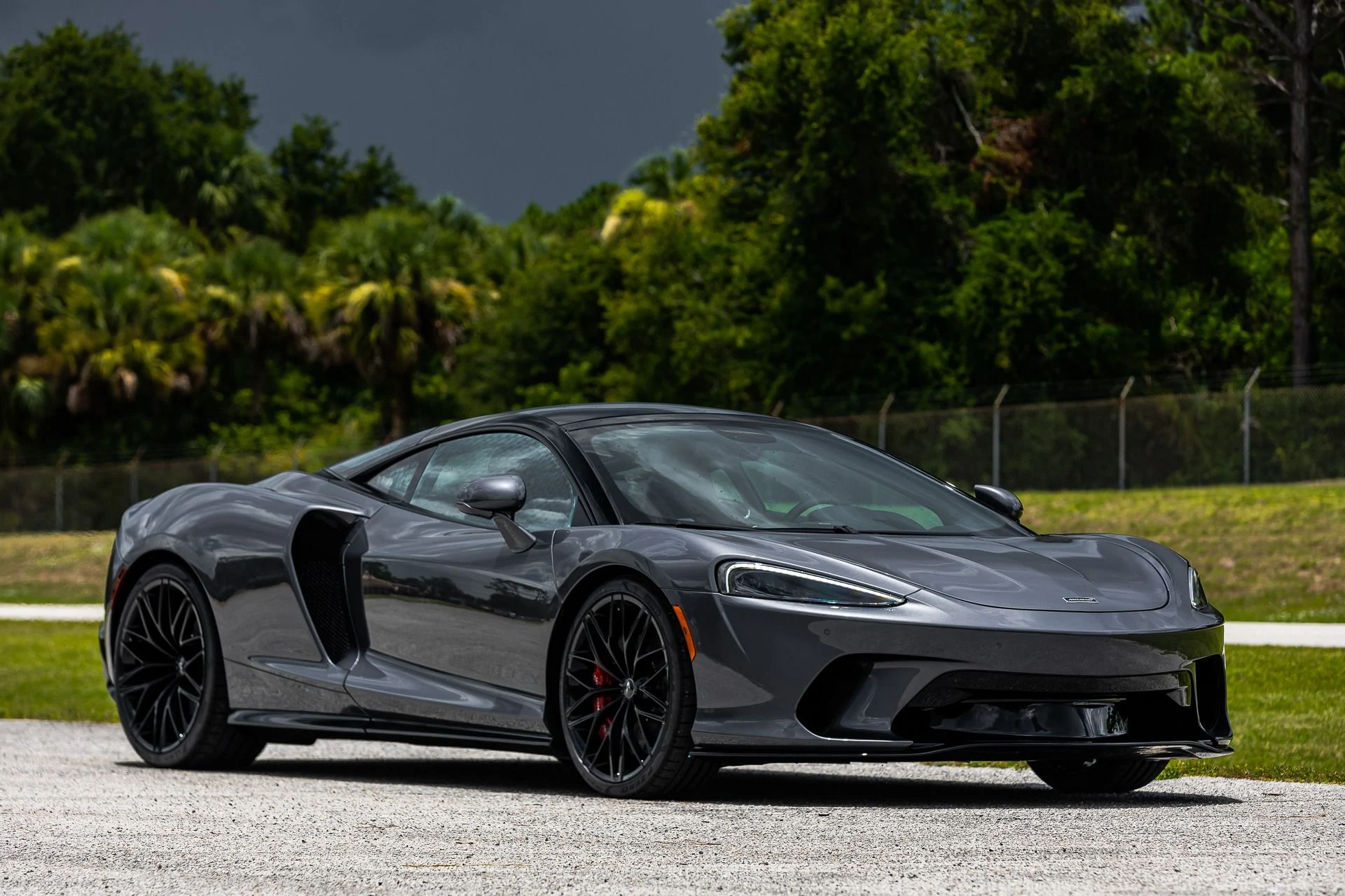 mph038_2727529281_Used_2023_Mc_Laren_GT_Luxe_d9fce7ff2f