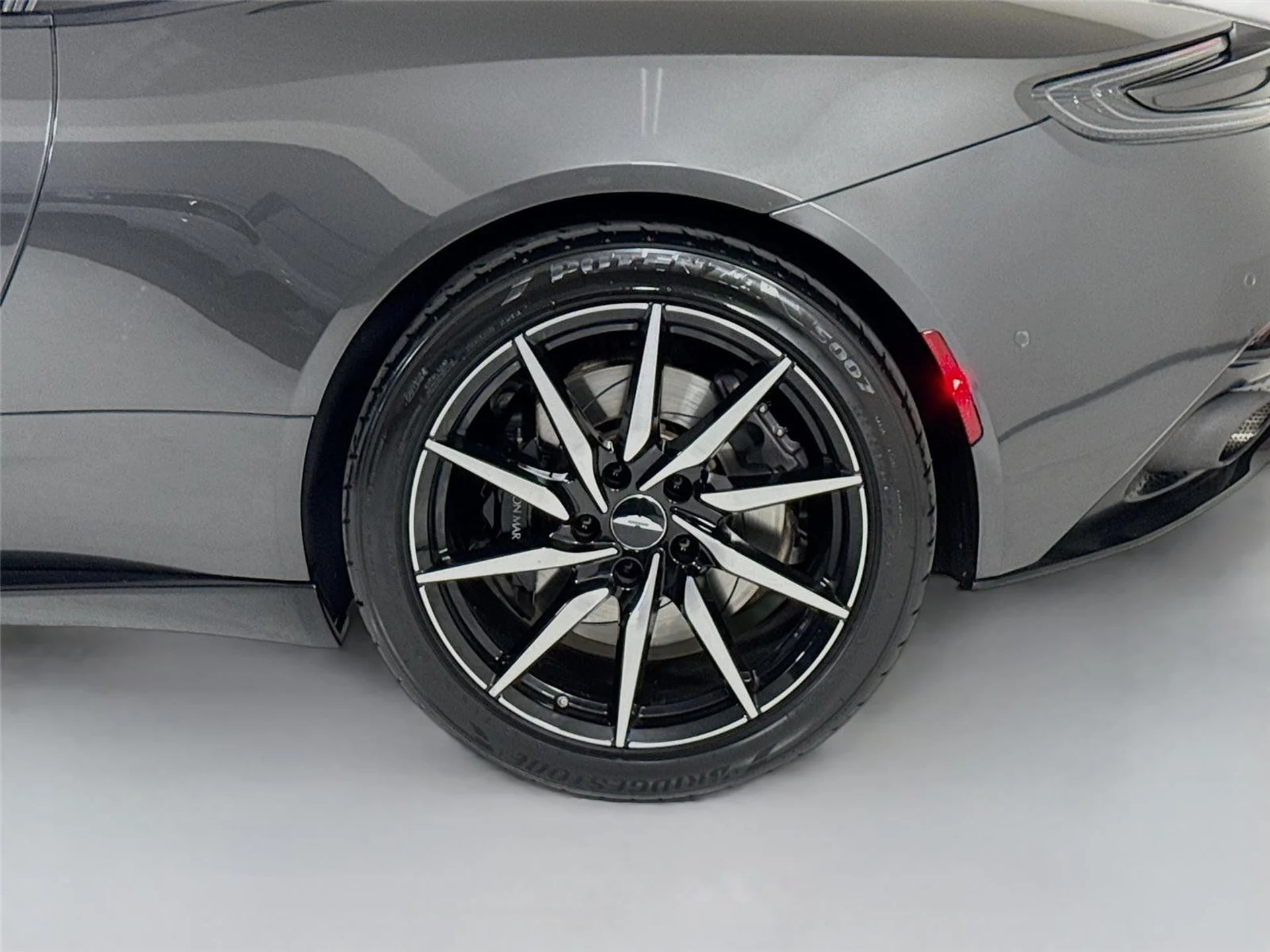 mph038_2727729417_102f7ca1f51c219abc06b77e3fcc3ebe_2f30874d3f