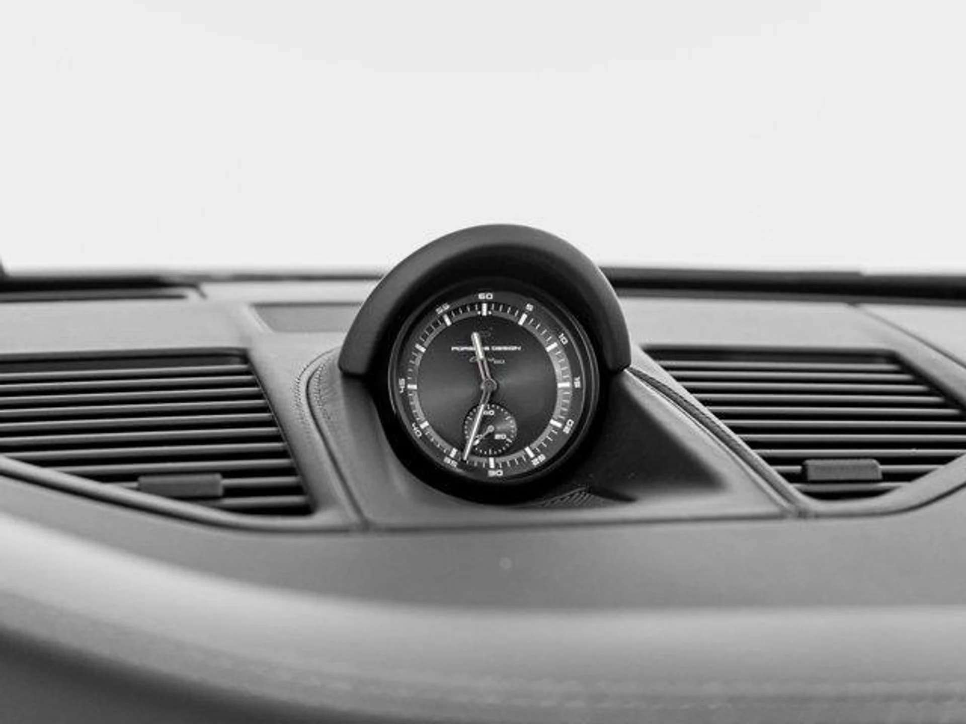 mph038_2732484367_8kvkcwi_Ltfbs_M_Ro_Y9_UR_Ji_E_Gzi_RM_afd3375049