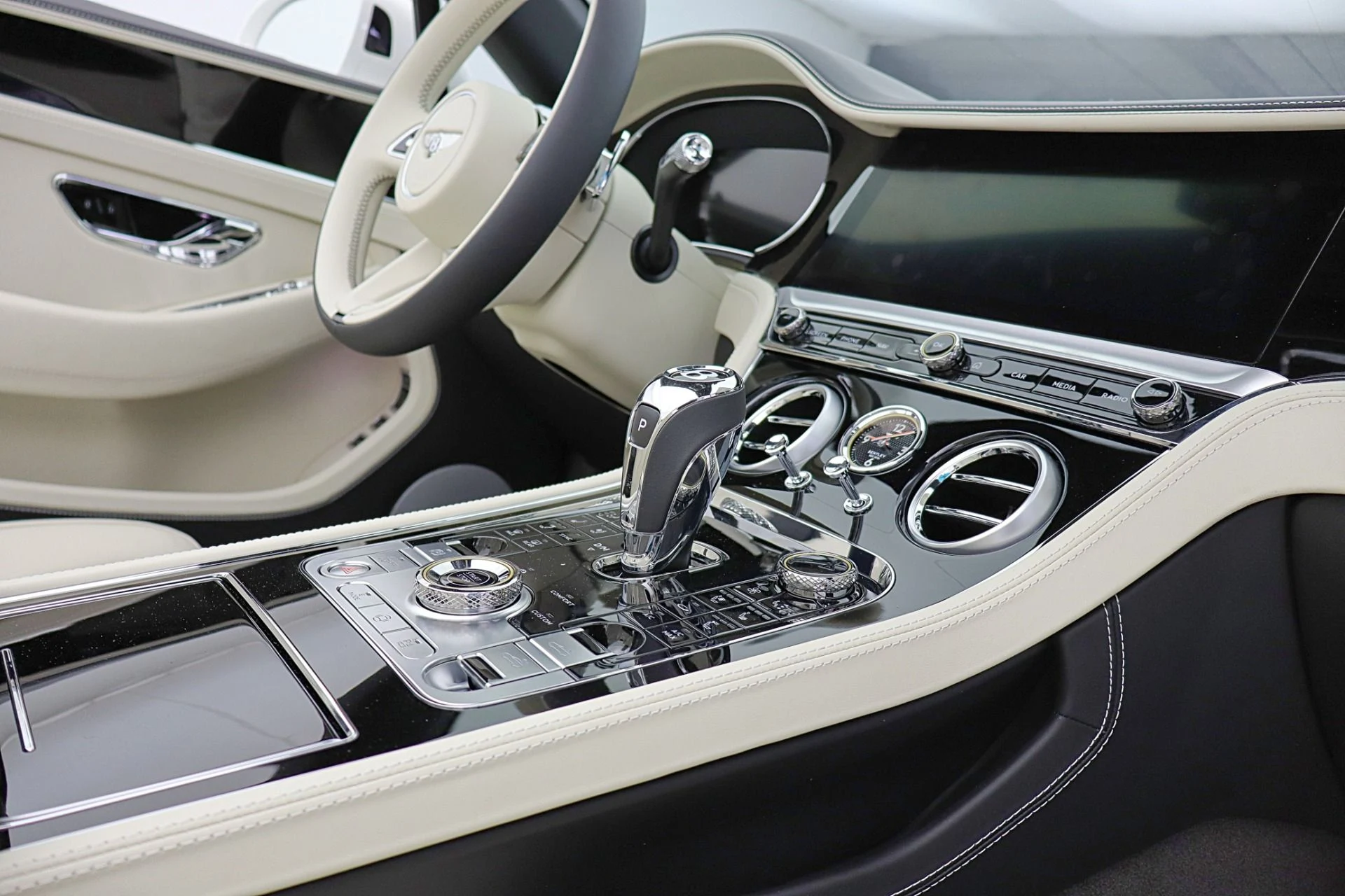 mph038_273831885_New_2026_Bentley_Continental_GTC_018c5fca4c