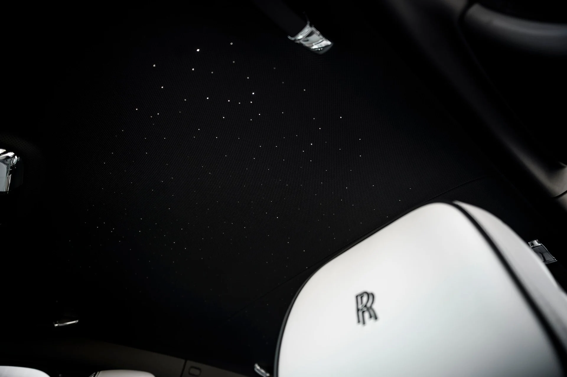 mph038_2739790976_5ec2a8021f0142fab960747a43f2d25f_3b10de81d4