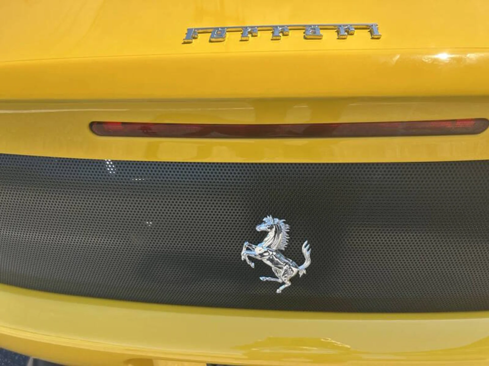 mph038_2748357013_2002_ferrari_360_spider_base_2dr_convertible_efa7e48f03