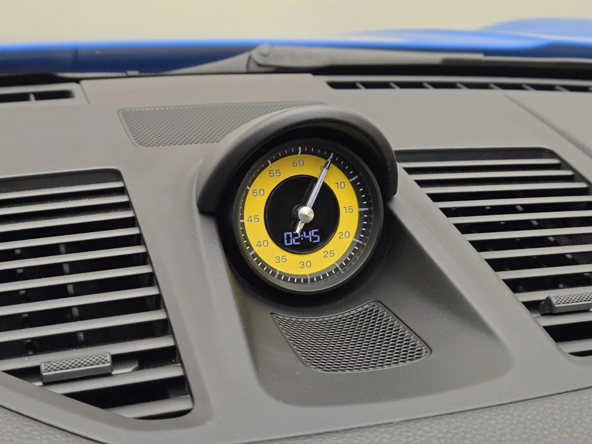 mph038_2754405997_Used_2022_Porsche_911_1768891668_7481c71eb3