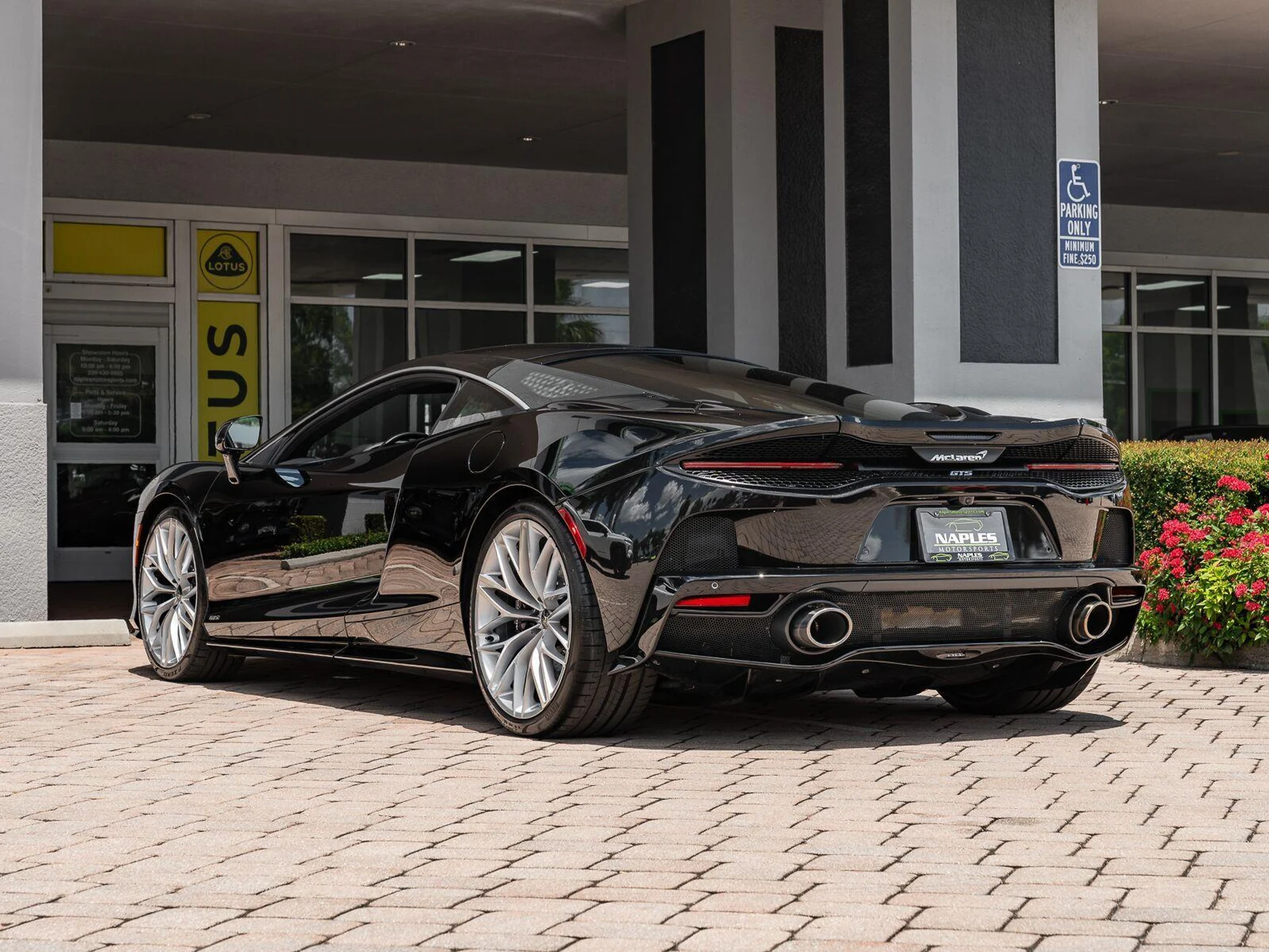 mph038_2757180722_Used_2025_Mc_Laren_GTS_Performance_1784923337_6a6c9242ce