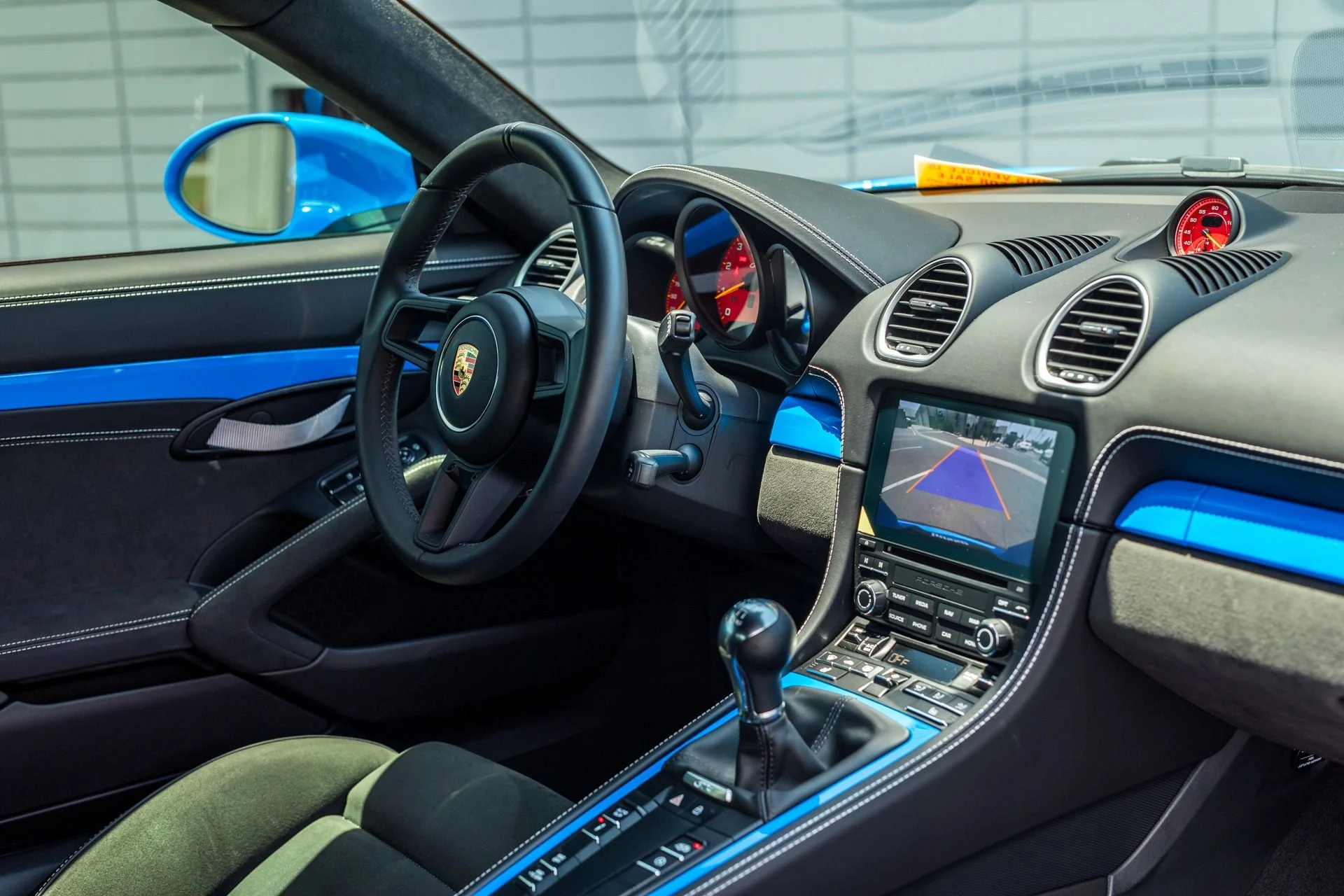 mph038_27581575_Used_2023_Porsche_718_Cayman_GT_4_1721258216_205953bed0