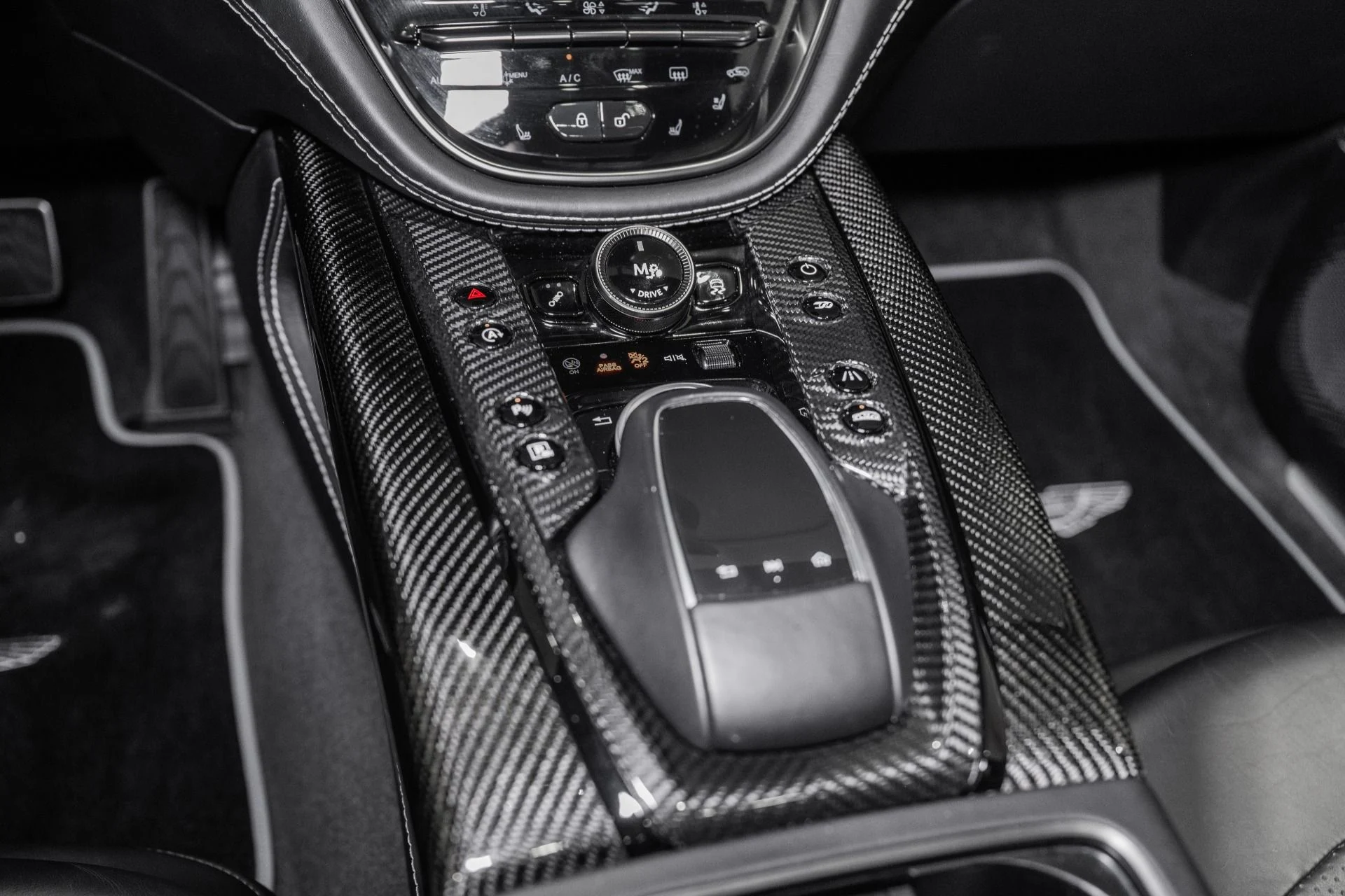 mph038_2763371763_New_2023_Aston_Martin_DBX_707_1785777382_3e5a2ba0da