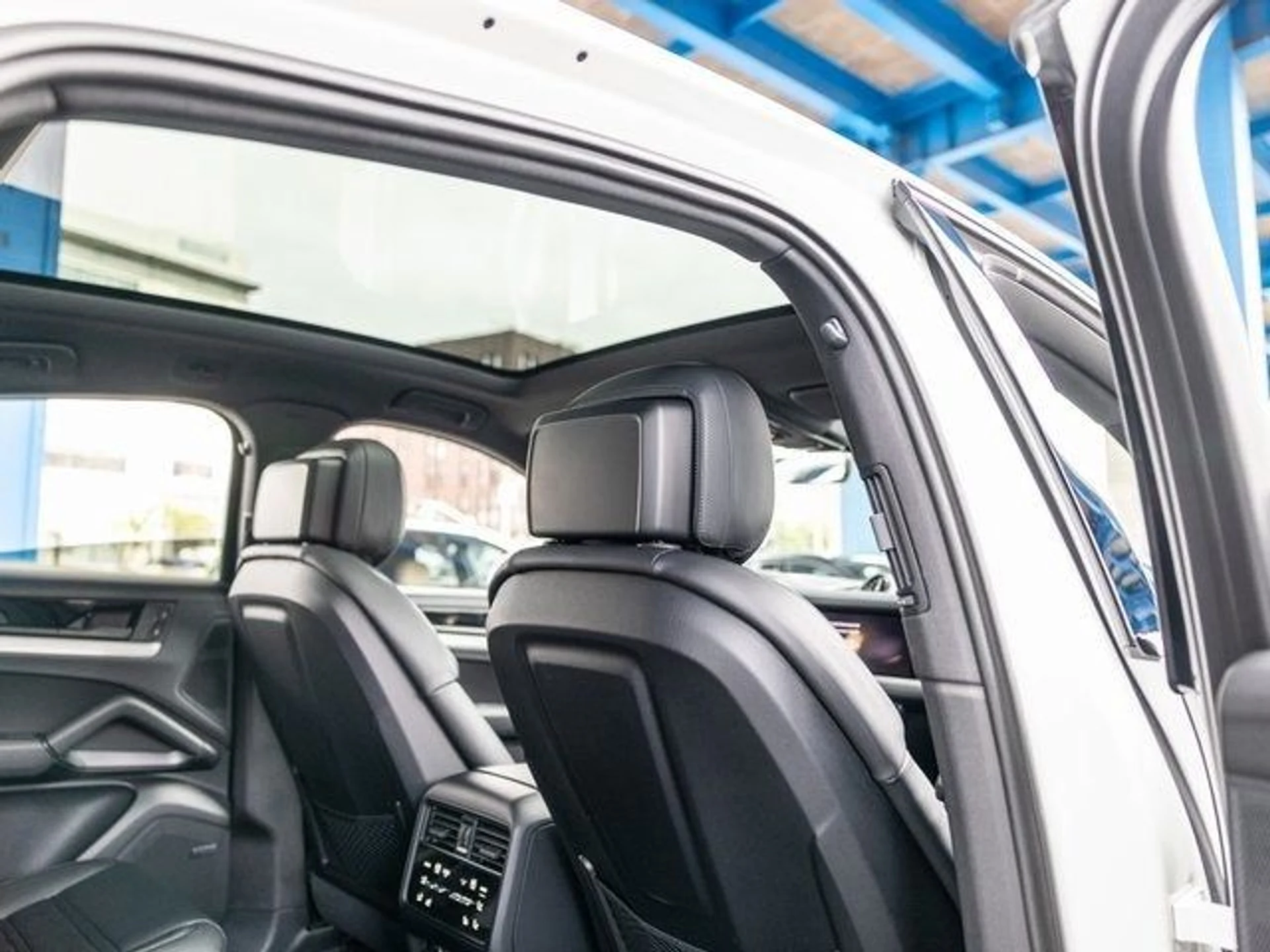 mph038_2773343584_39_713daea92c