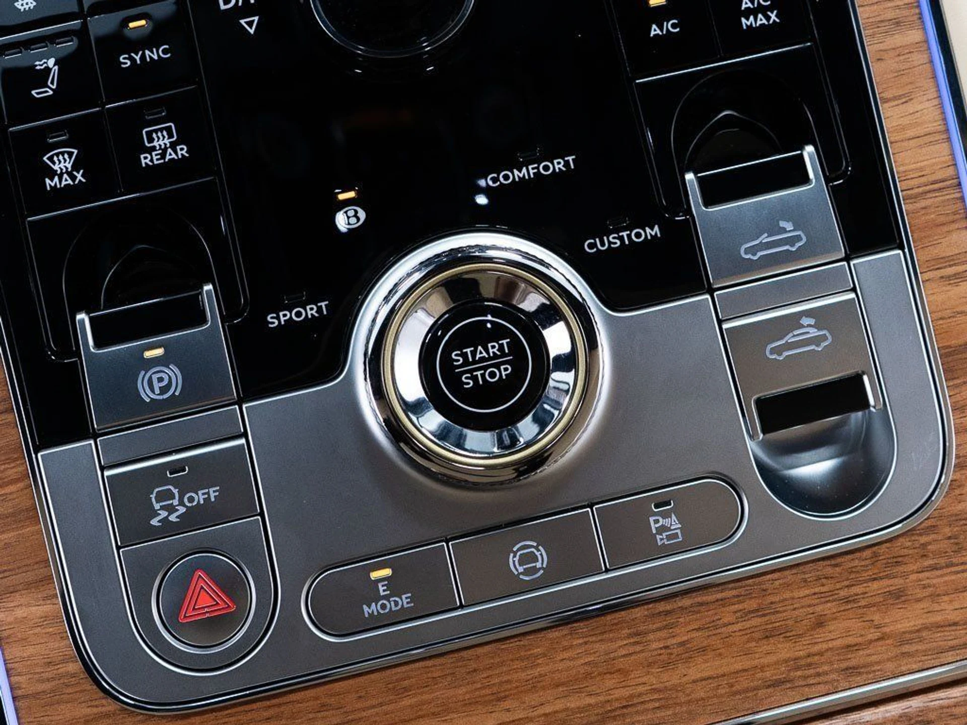 mph038_2777037855_f0c43328aa1894642679017d734ea37b_c5a5bb6b0f