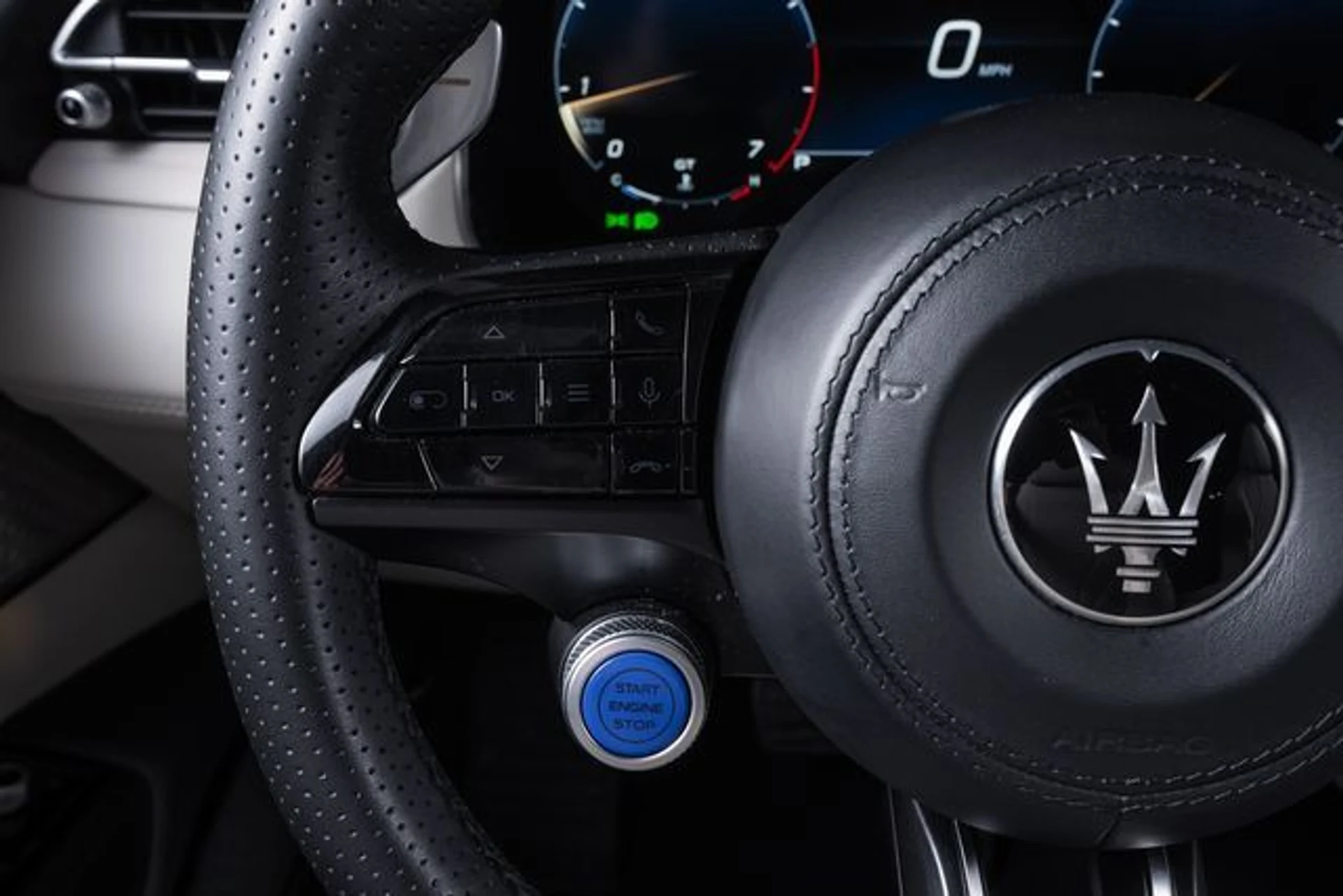 mph038_2786300654_580f244a6b53eb8269bb4ca631aa05eex_ebd044db69